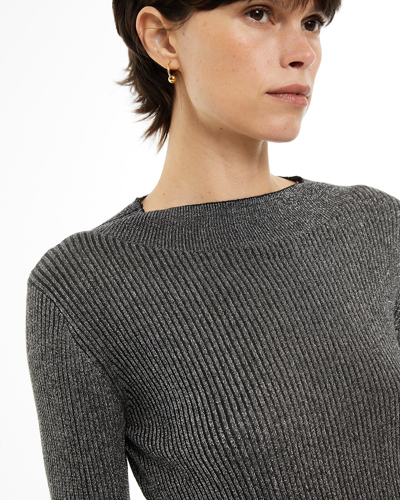 Camisola Ajustada com Gola Redonda Cinzento-4