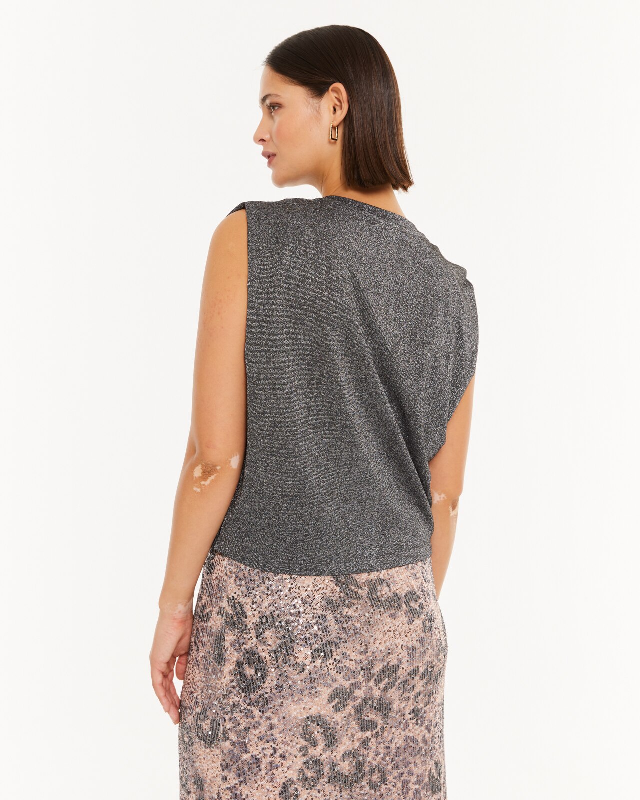 T-shirt com Tecido de Lurex e Decote Redondo Cinzento-escuro-2