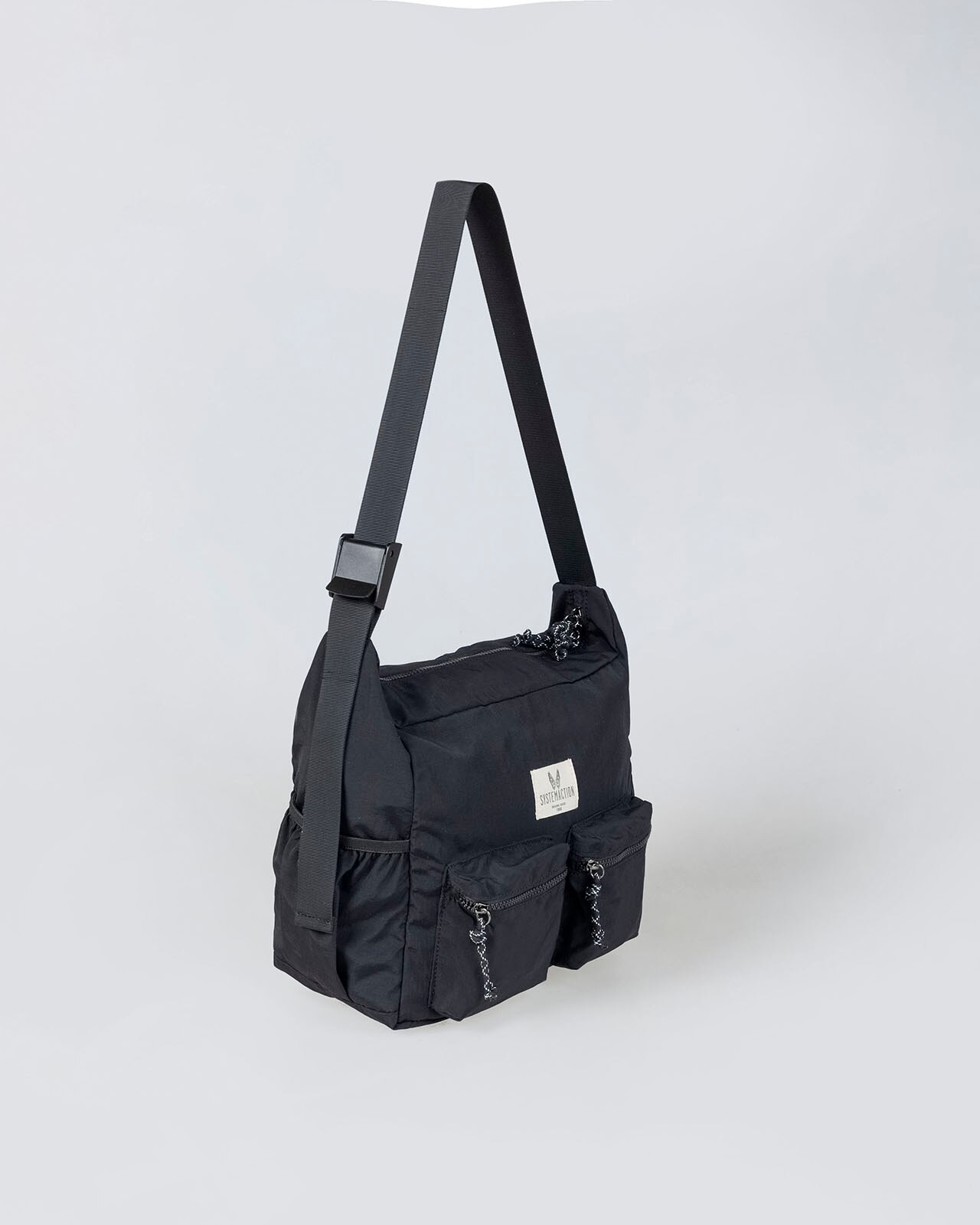 Mala a Tiracolo de Nylon com Fecho Zip e Bolsos Preto-2
