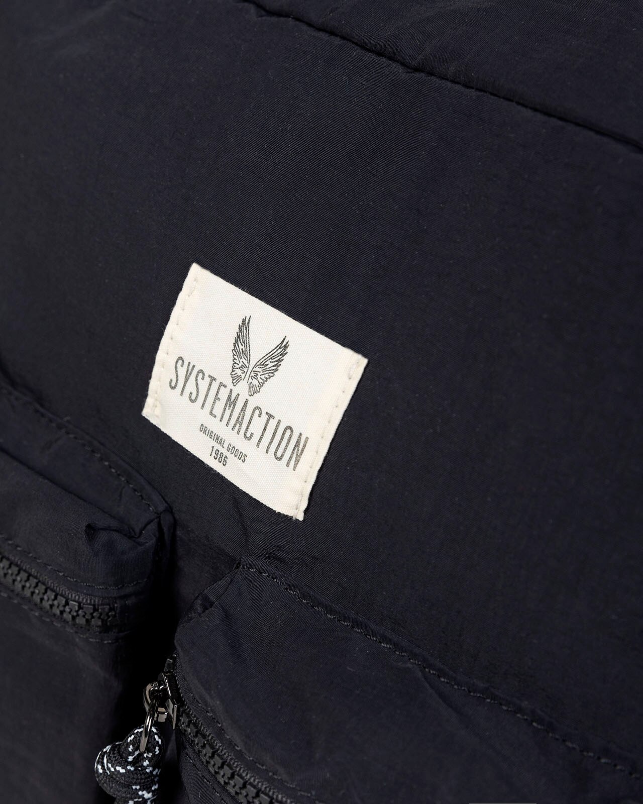 Mala a Tiracolo de Nylon com Fecho Zip e Bolsos Preto-3