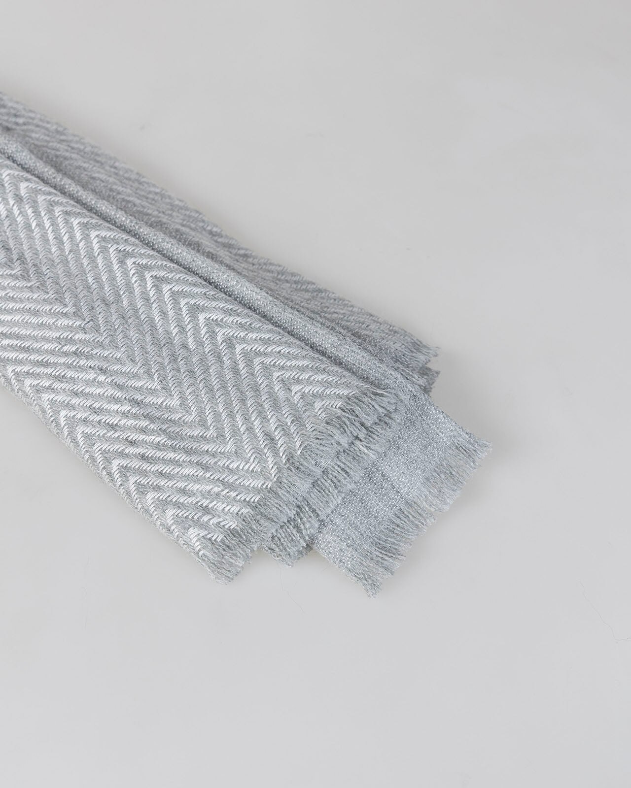 Lenço em Jacquard de Espiga e Efeito Jaspeado Cinzento-claro-2