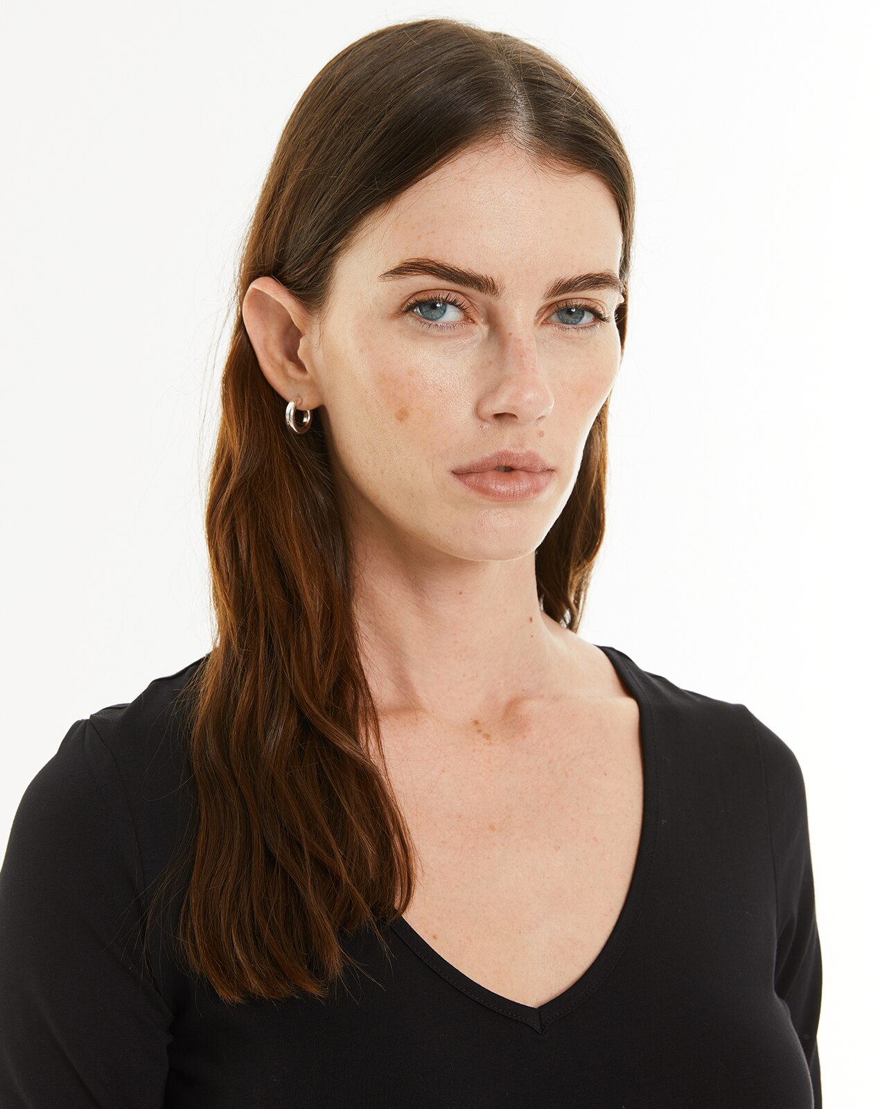 Body com Decote em V e Tecido em Algodão Orgânico Preto-4