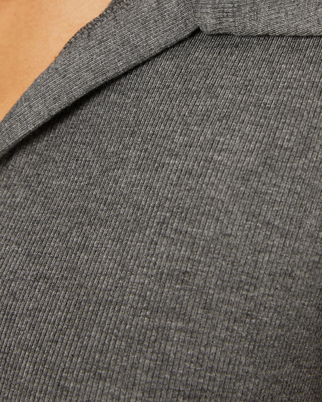 T-shirt de Manga Curta com Gola Polo Cinzento-5