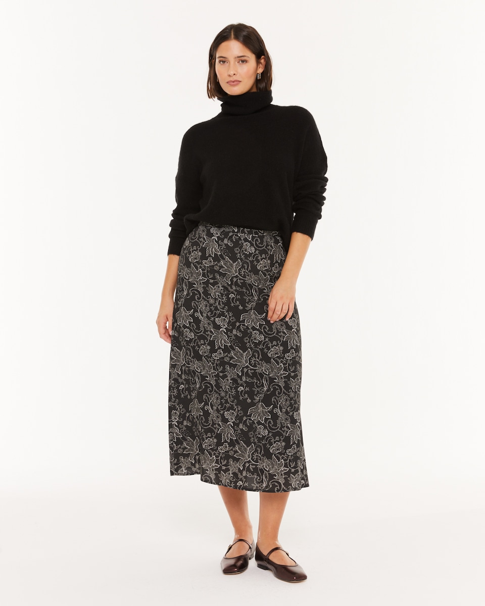 Saia Midi com Estampado Perfurado Peça Sustentável Preto-1