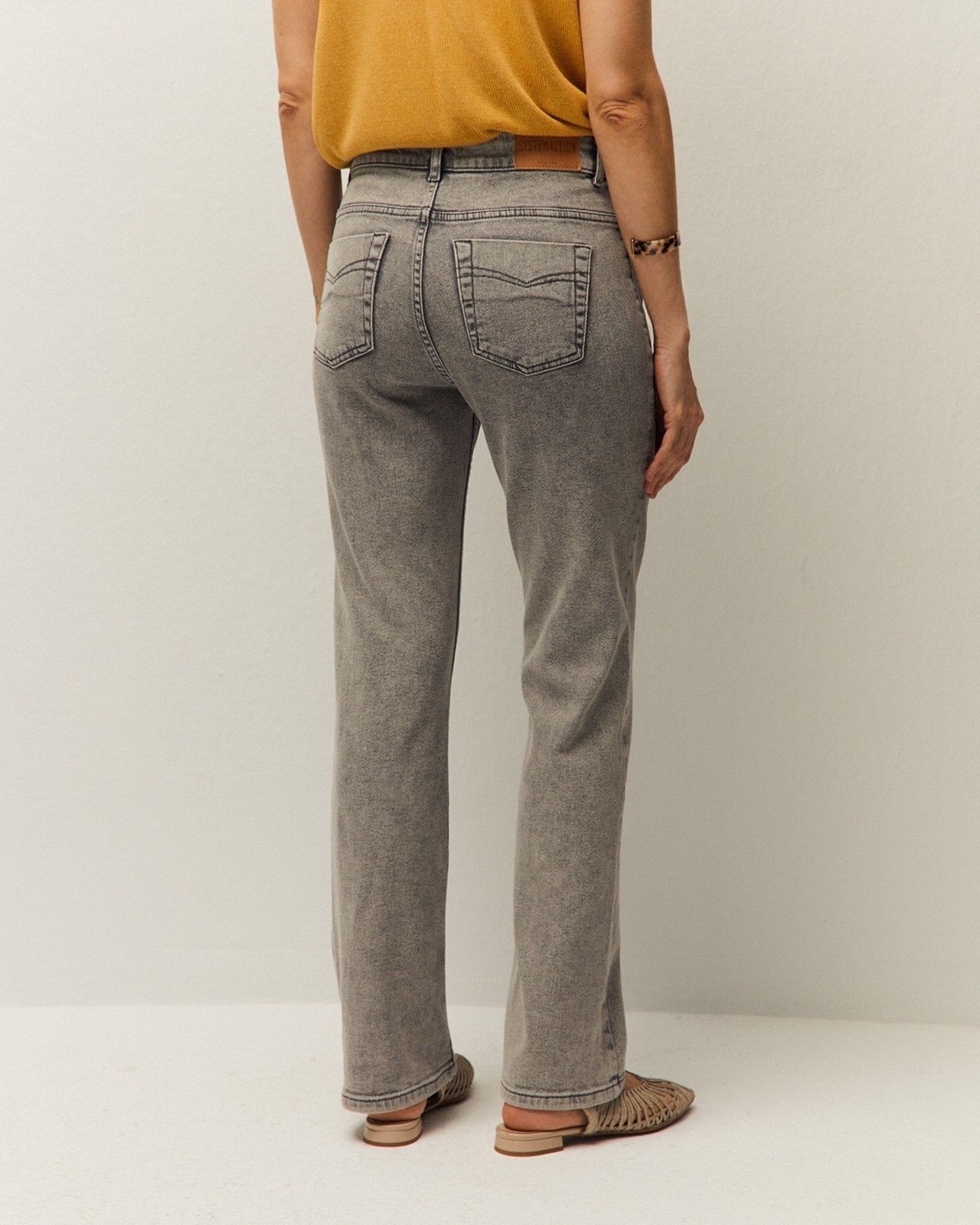 Jeans com Corte a Direito com Fecho Frontal com Botão e Fecho Zip Cinzento-claro-2