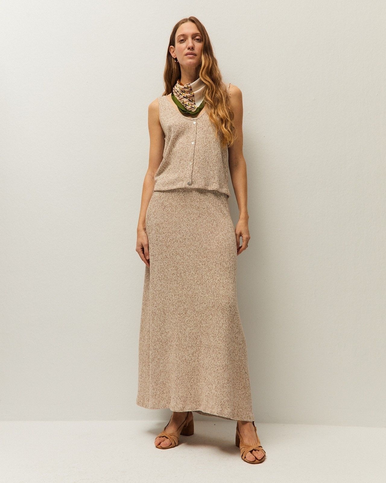 Imagem 0 de Saia Midi de Malha com Borracha na Cintura