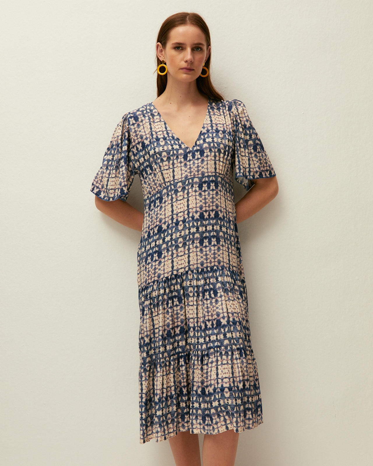 Vestido Comprido com Estampado Tie-dye, Gola em V e Manga Curta Índigo-3