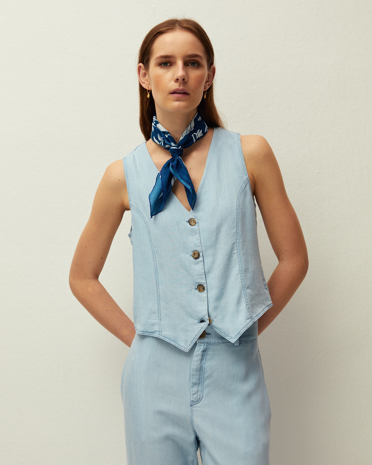 Colete de Tencel com Efeito Denim e Decote em V Azul-1