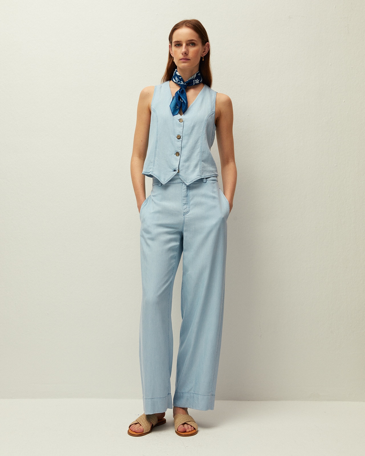 Colete de Tencel com Efeito Denim e Decote em V Azul-3