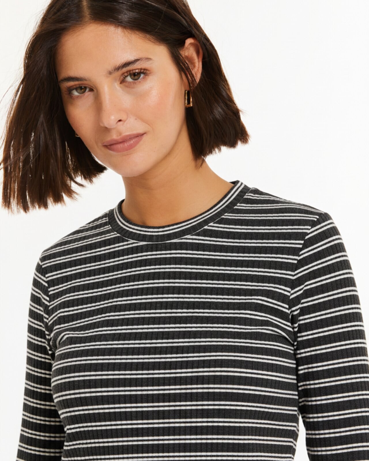 T-shirt Perfurada com Decote Redondo Preto / Branco-4