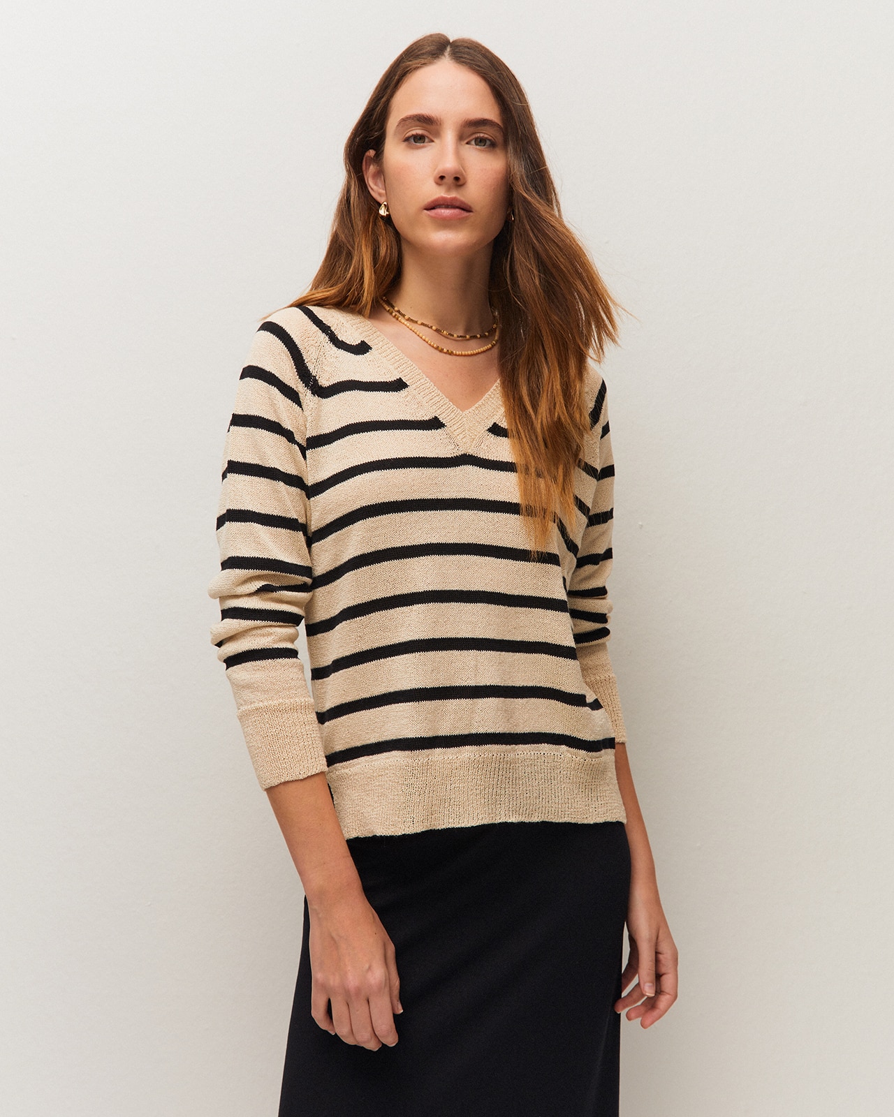 Camisola Às Riscas e Decote em V Preto-2