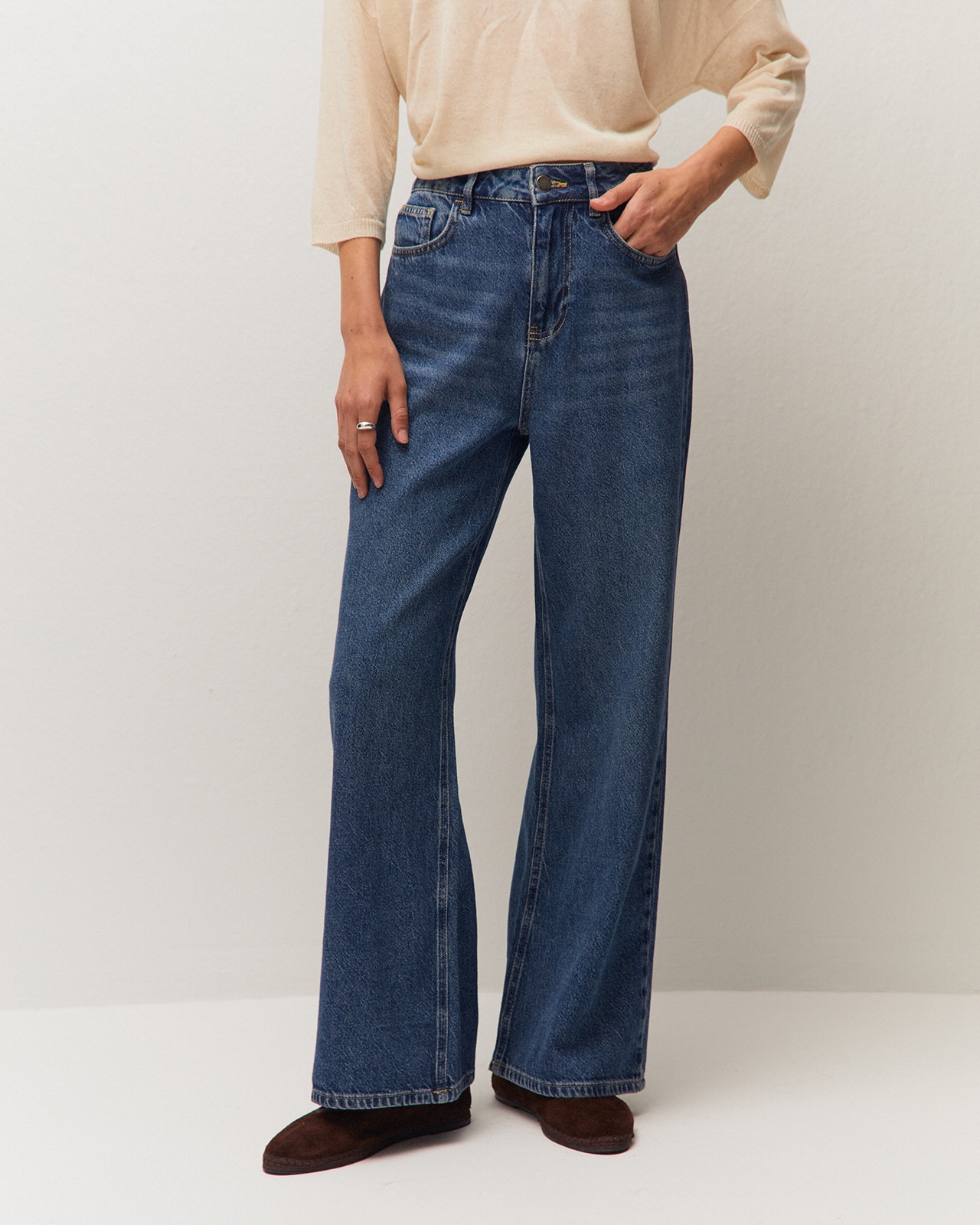 Calças Jeans Wide Leg de Cintura Média Índigo-2