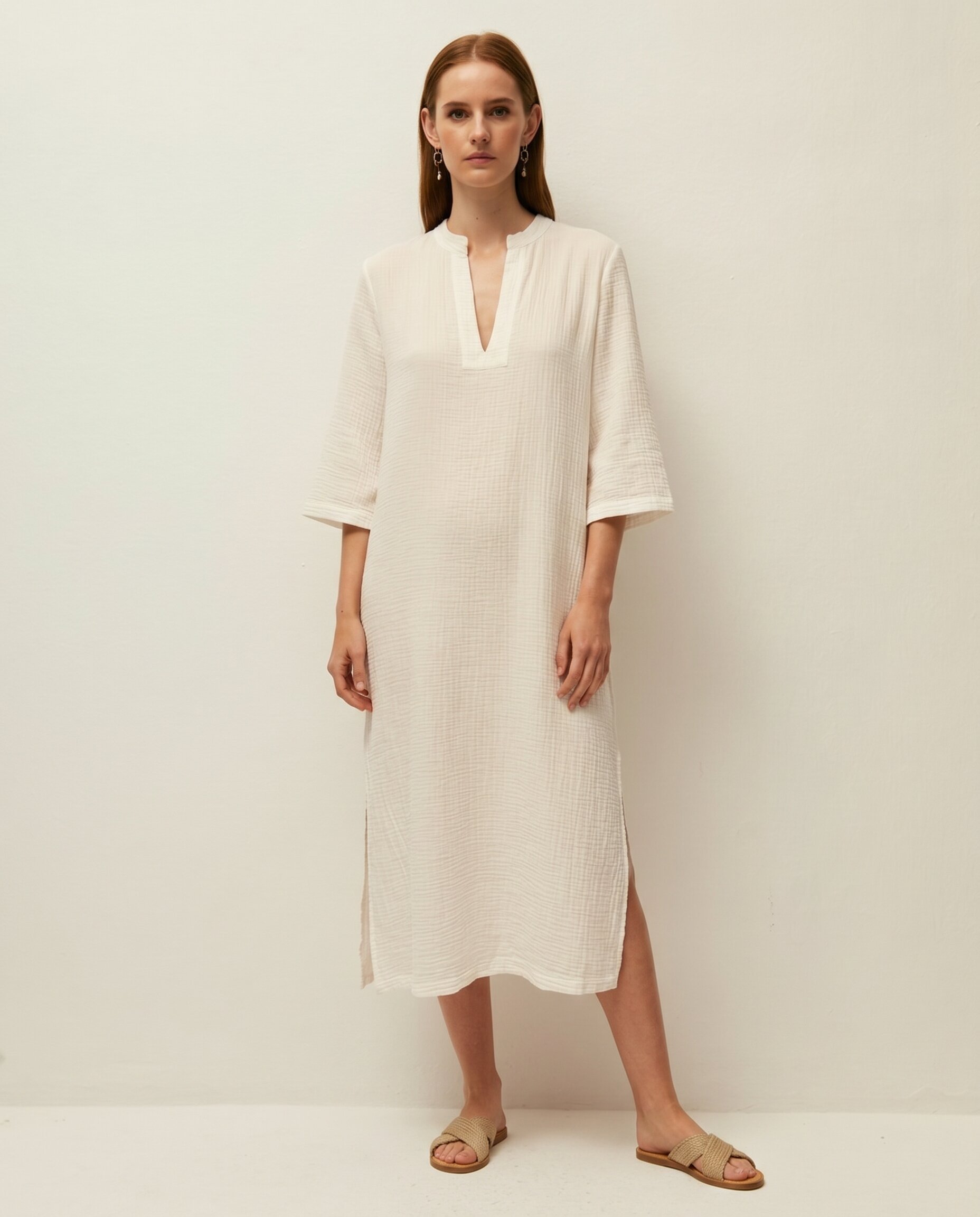 Imagem 0 de Vestido Midi Kaftan com Aberturas Laterais e Decote Mao