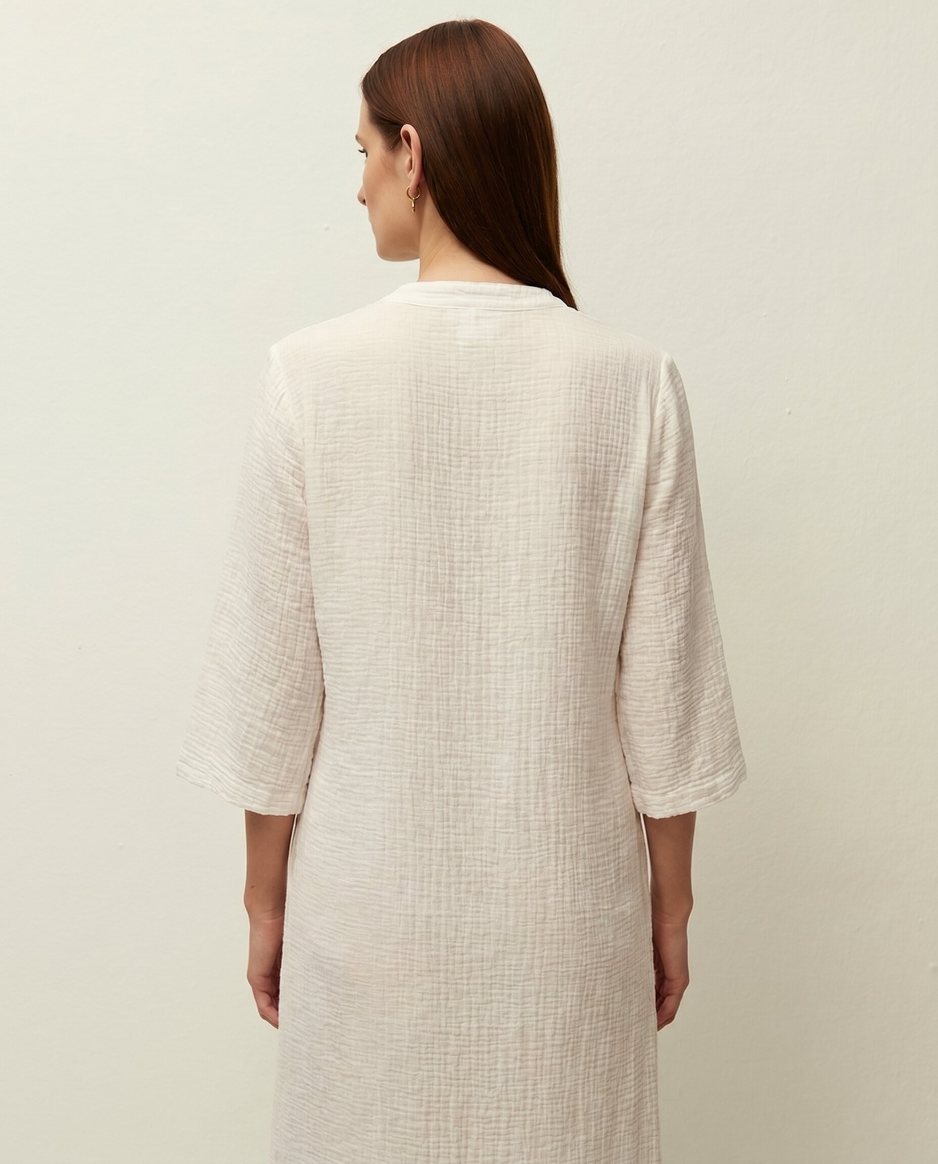 Vestido Midi Kaftan com Aberturas Laterais e Decote Mao Branco-3