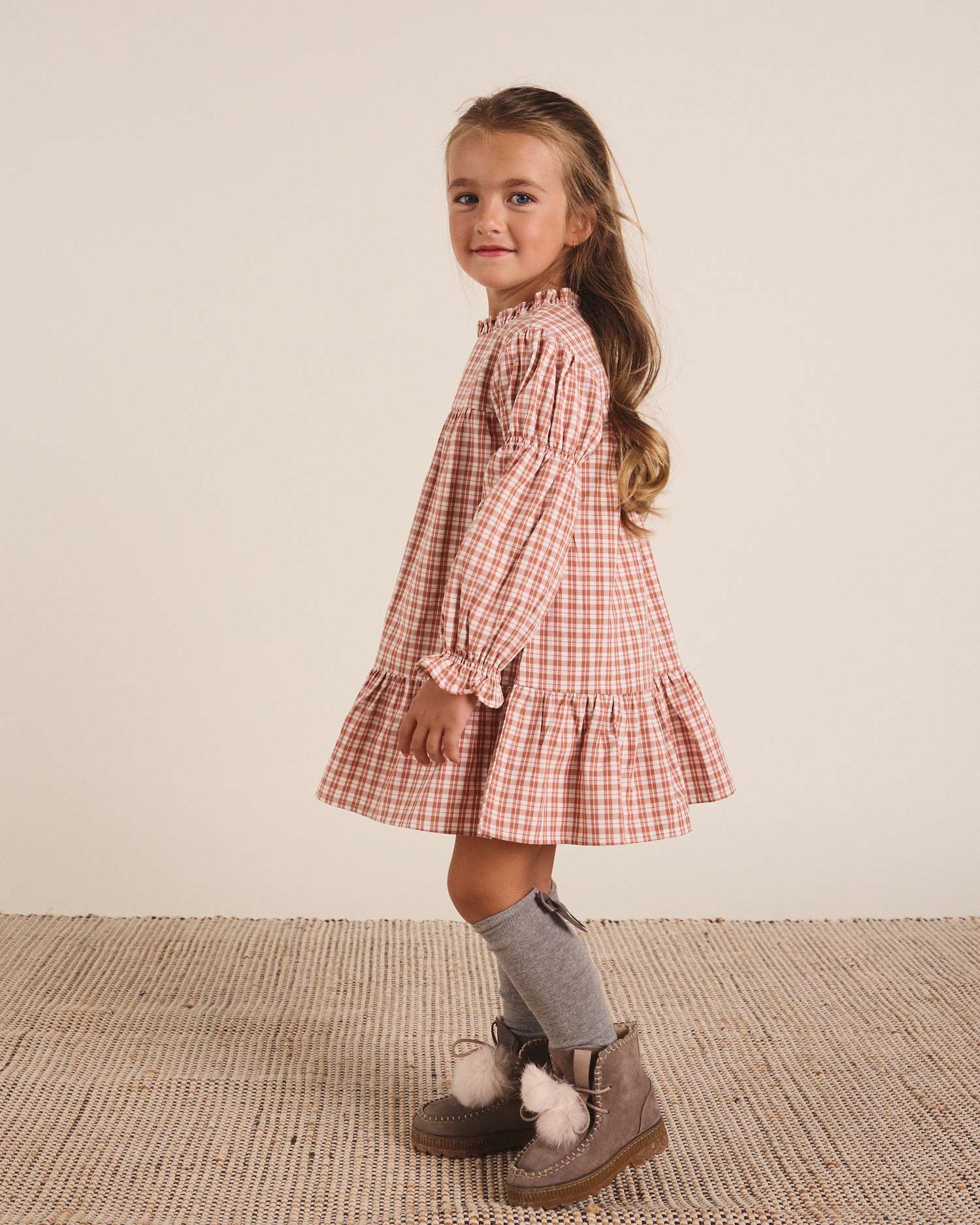 Vestido Infantil Aos Quadrados Bicolor com Manga Comprida Abalonada Rosa-2