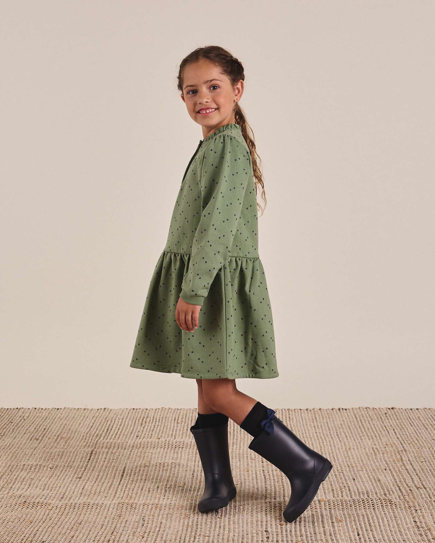 Vestido Infantil em Felpa Perchada com Bolinhas de Purpurina Verde-1