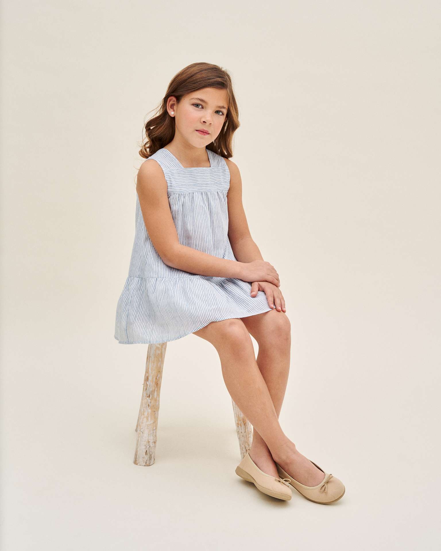 Vestido Infantil de Alças Às Riscas e Pastel Azul-1