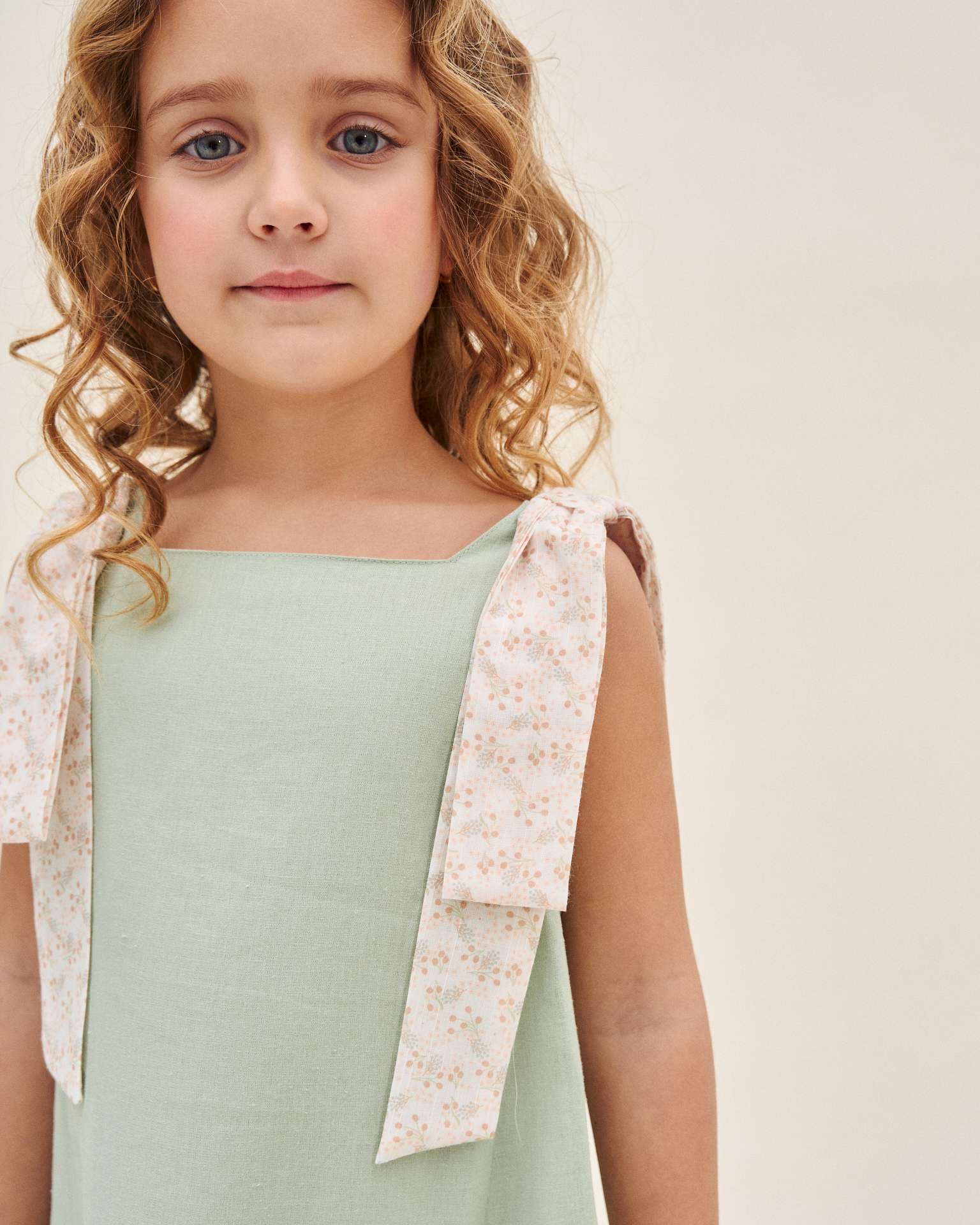 Vestido Infantil com Tiras em Contraste nos Ombros Dadati Verde-menta-3