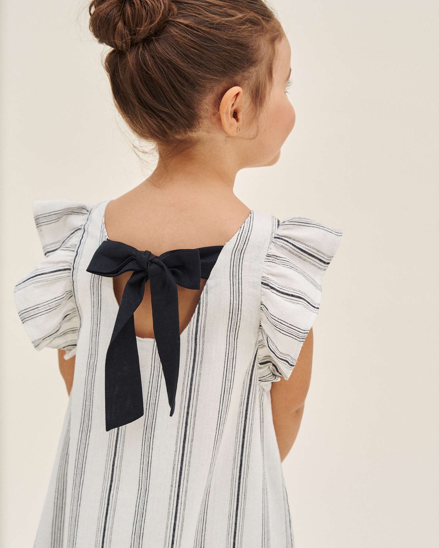 Vestido Infantil Às Riscas com Laço nas Costas Dadati Branco-2
