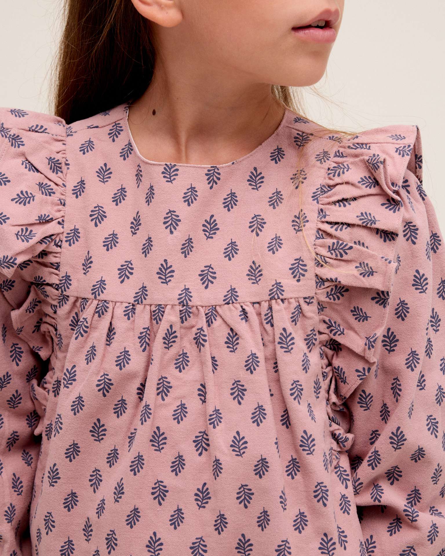 Vestido Infantil com Estampado de Folhas Rosa-3