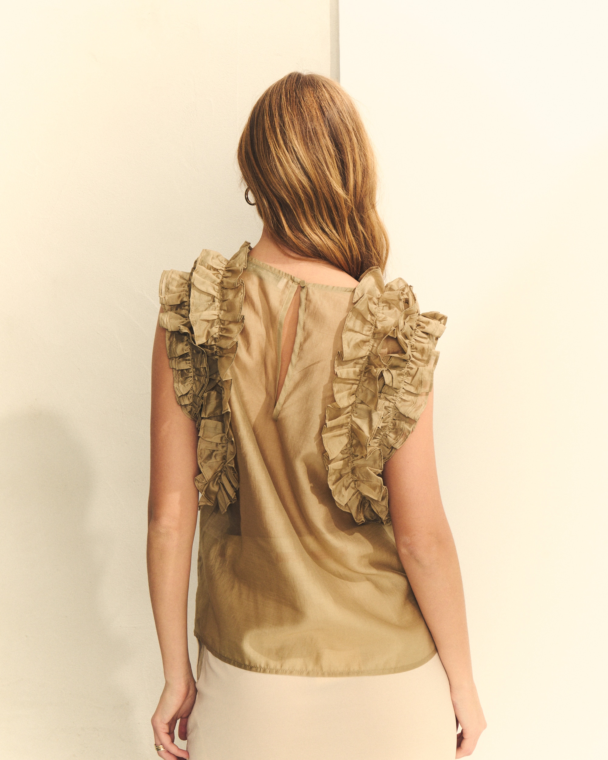 Blusa com Folhos Ocre-4