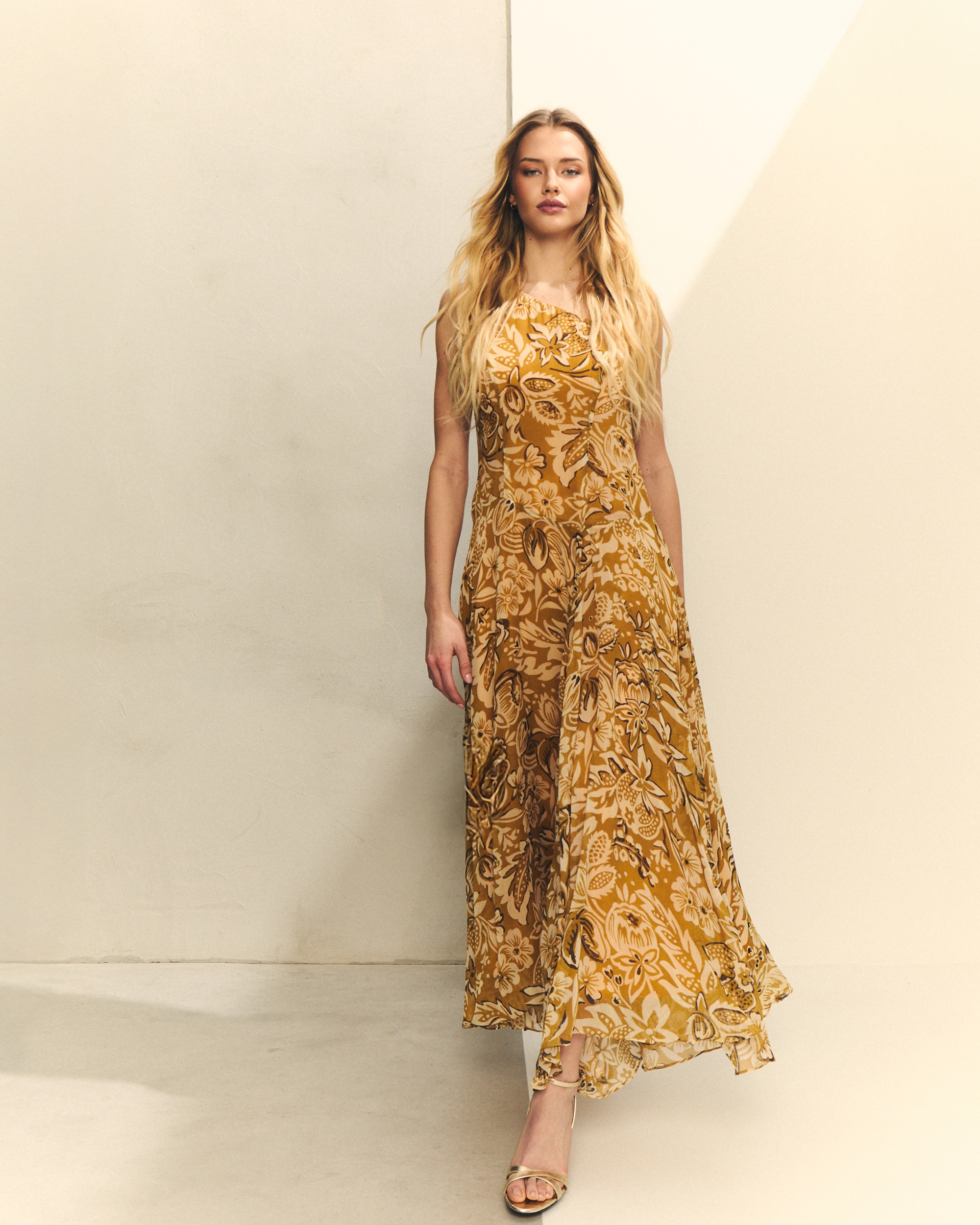 Imagem 0 de Vestido Comprido Estampado Assimétrico