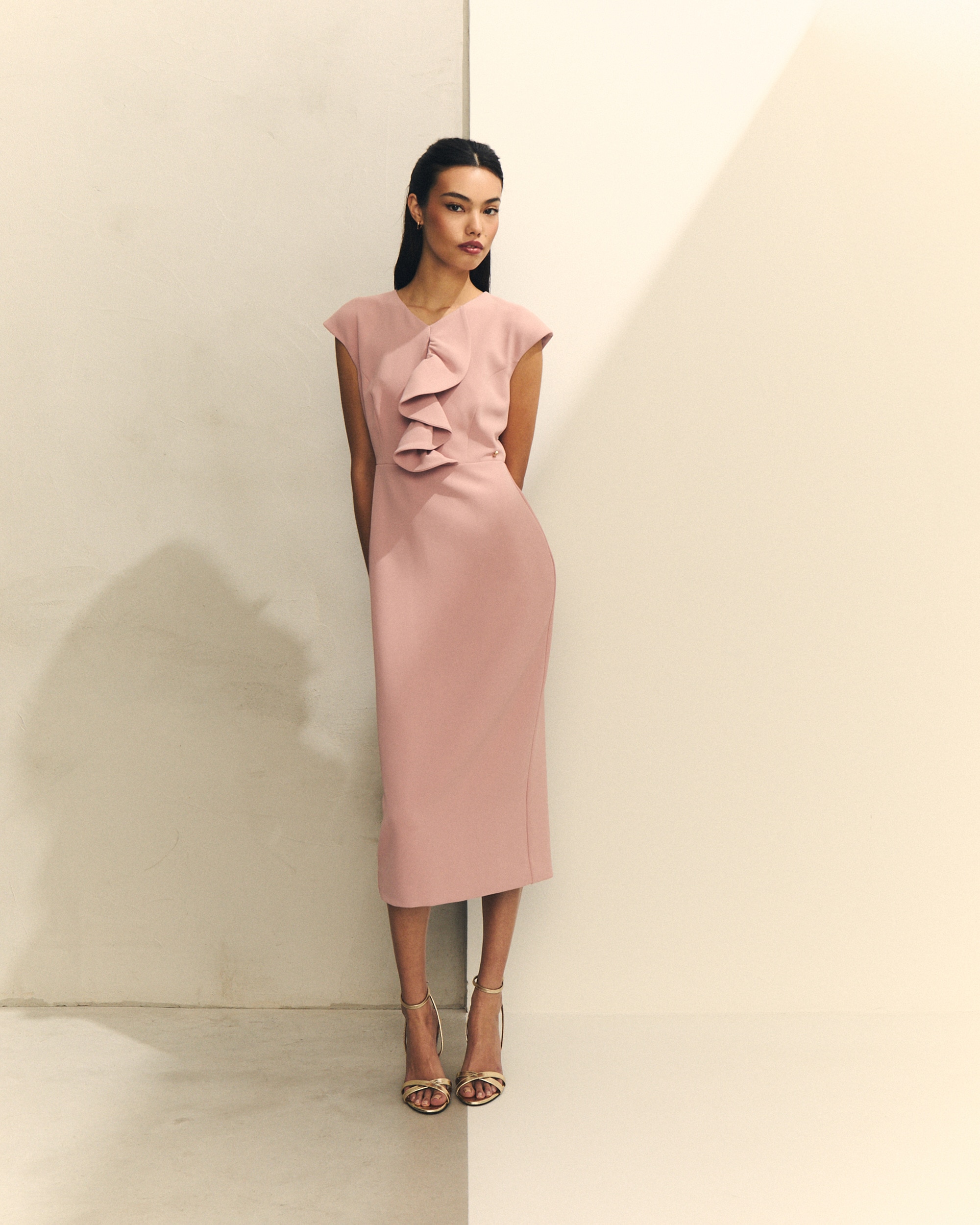 Imagem 0 de Vestido Midi de Manga Curta com Folho