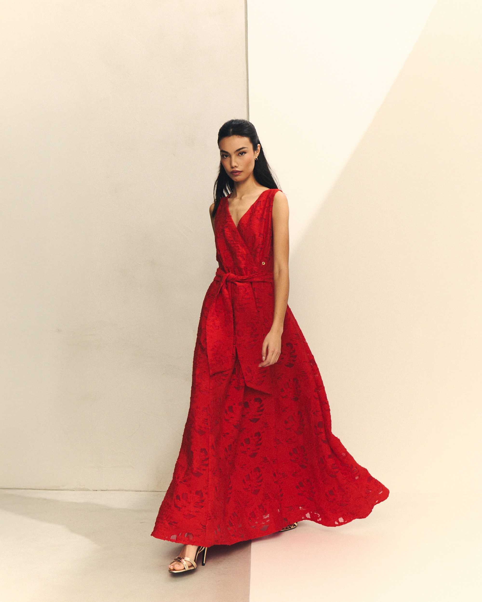 Imagem 0 de Vestido Comprido de Jacquard de Folhas