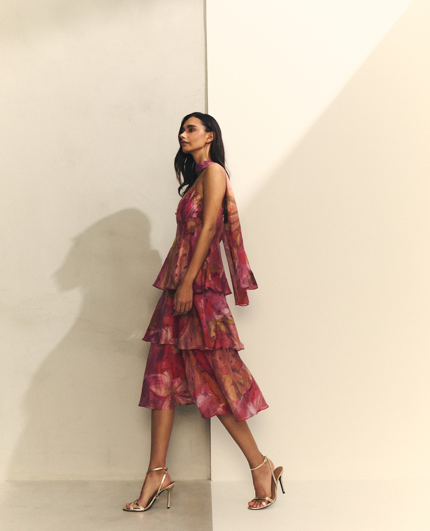 Vestido com Folhos Fluido e Écharpe em Conjunto Multicolor-3