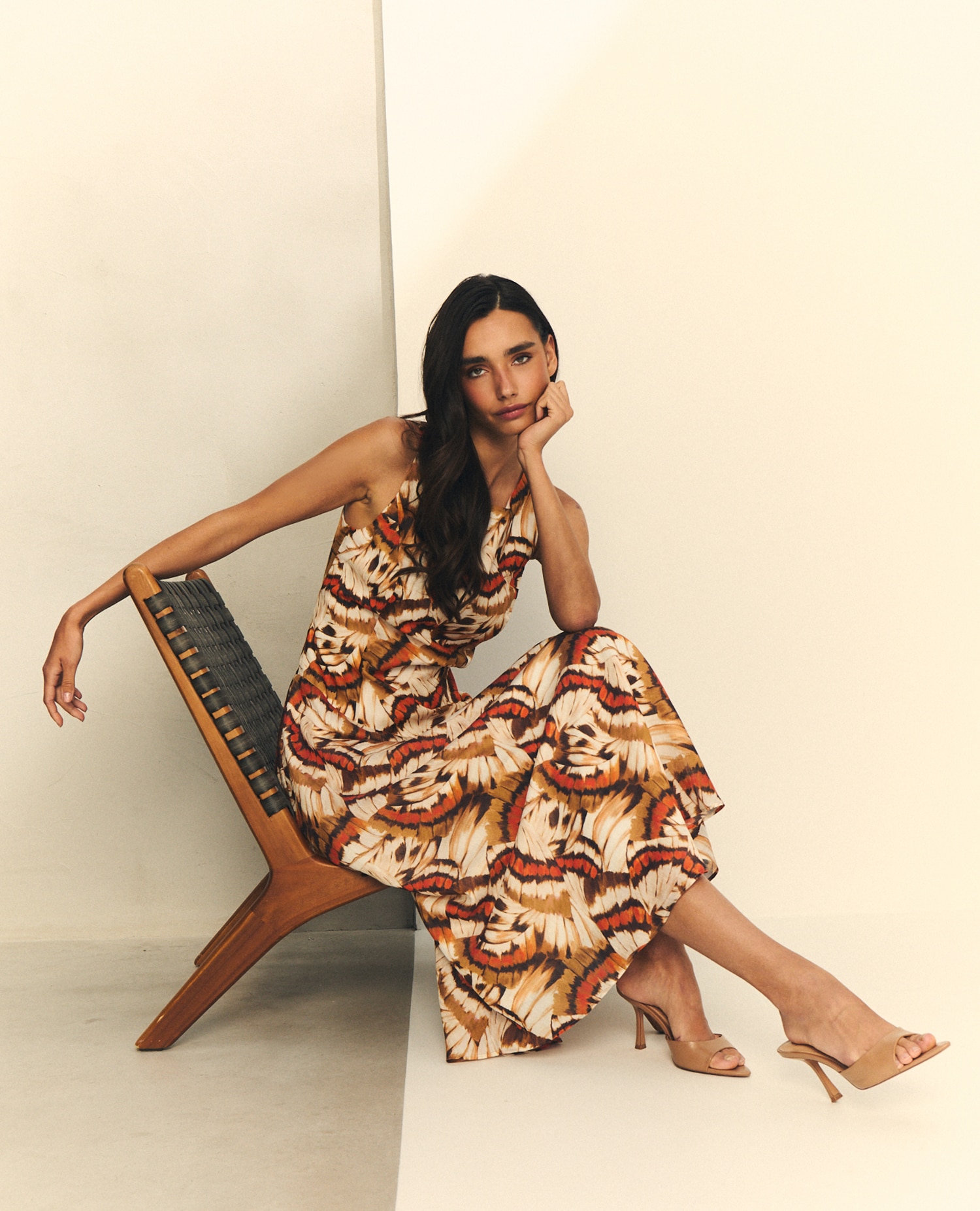 Vestido Midi sem Mangas e com Volume Multicolor-2