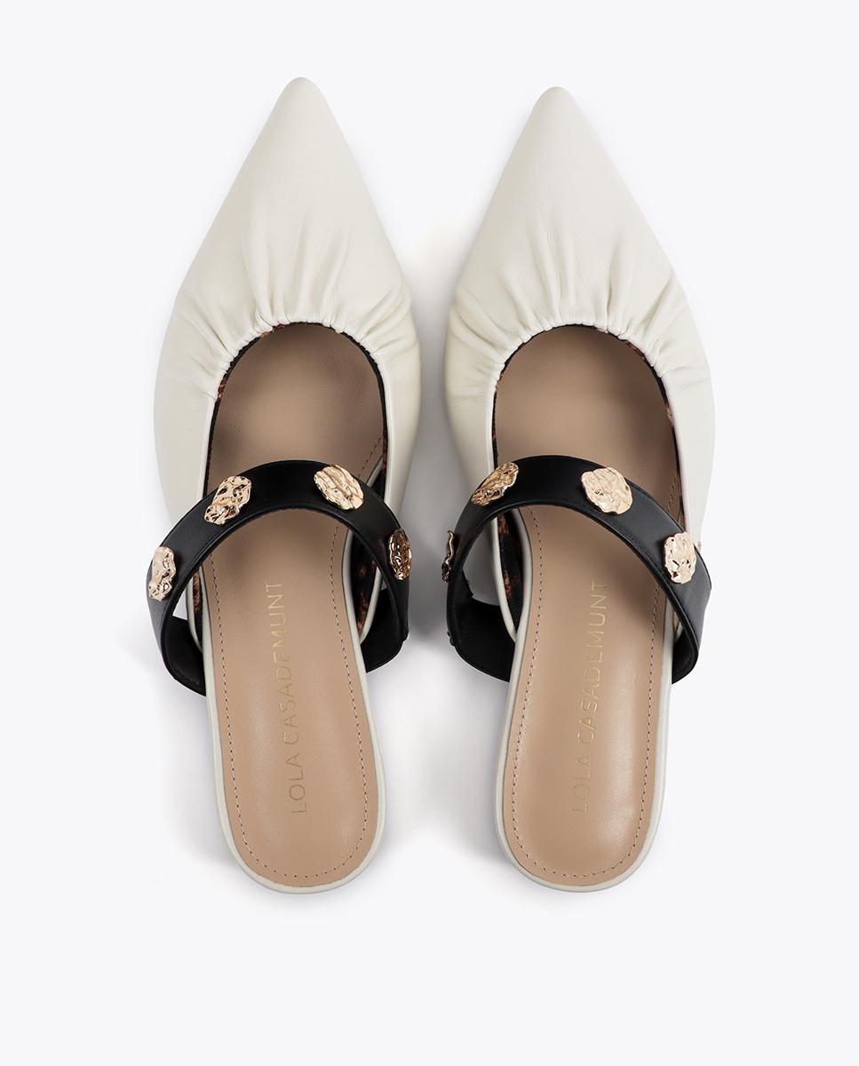 Sapatos de Salto Rasos com Elástico e Apliques Metalizados Cru-4