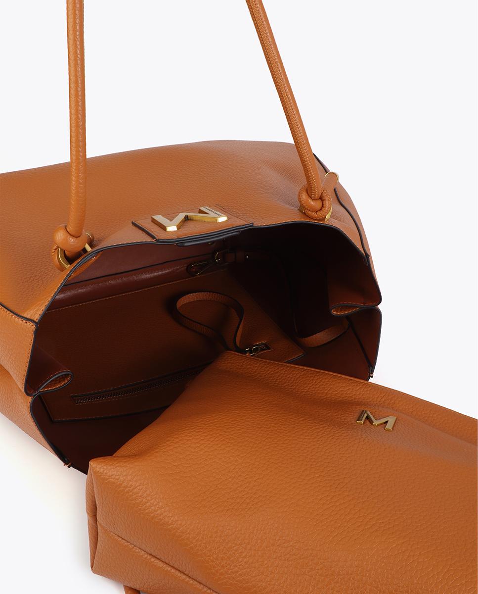 Mala Shopper com Detalhes Metálicos Dourados e Alças Compridas Canela-5