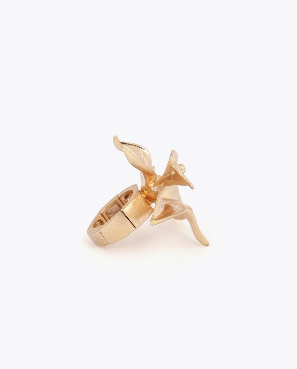 Anel com Pedras de Flor Metálica Dourado-3