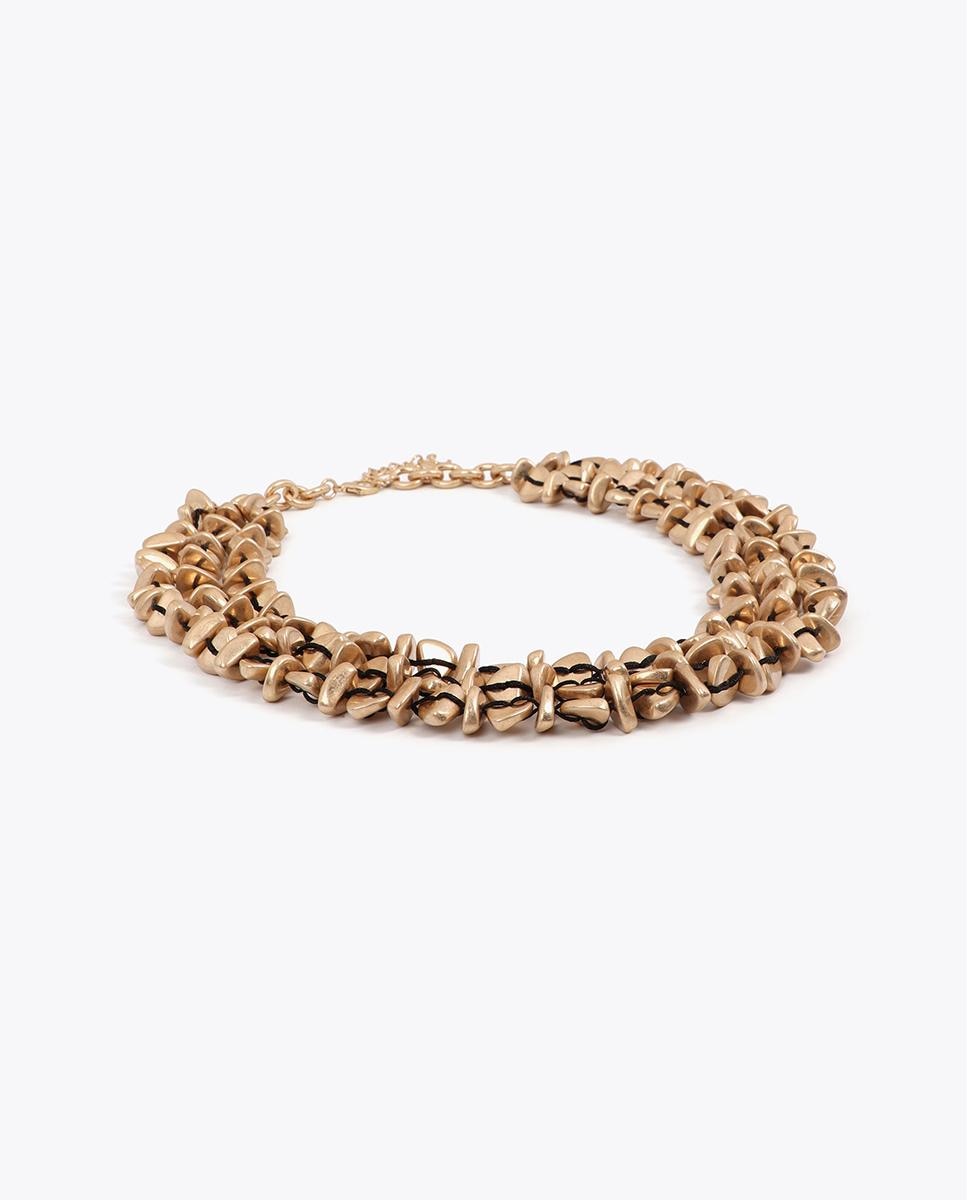 Colar Múltiplo com Aplicação de Abalorios Dourado-2