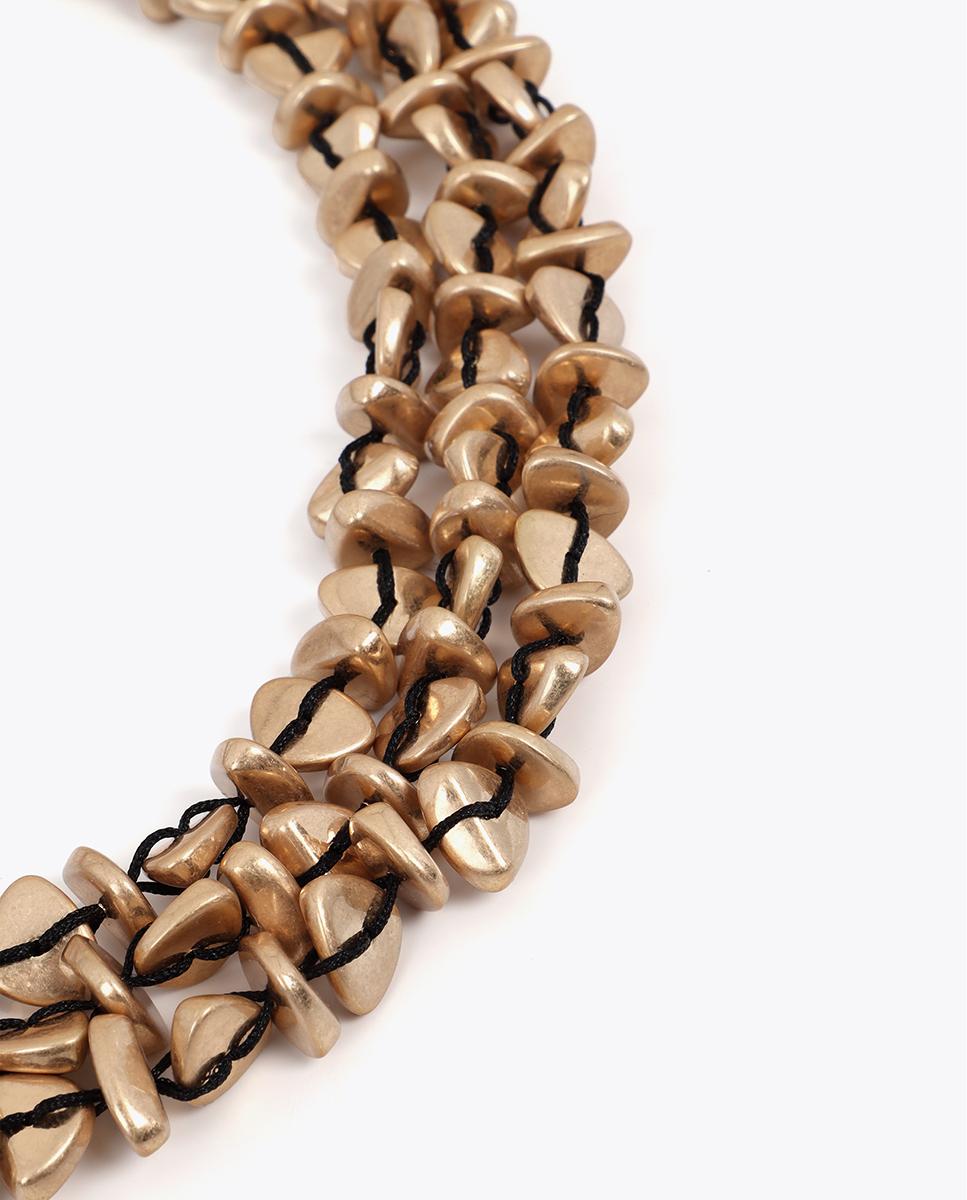 Colar Múltiplo com Aplicação de Abalorios Dourado-3