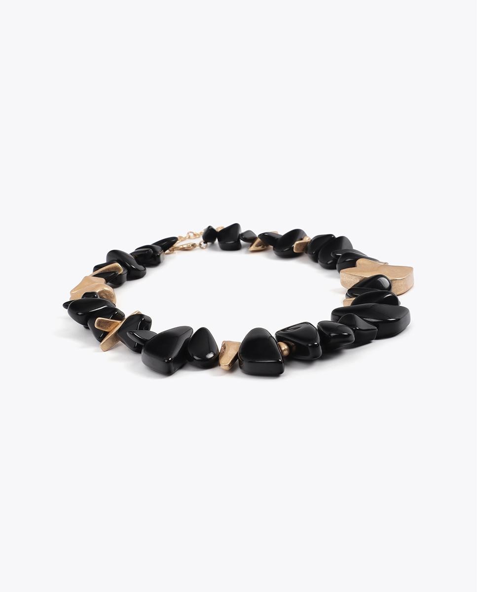 Colar Acrílico Combinado com Peças Metálicas Preto-2