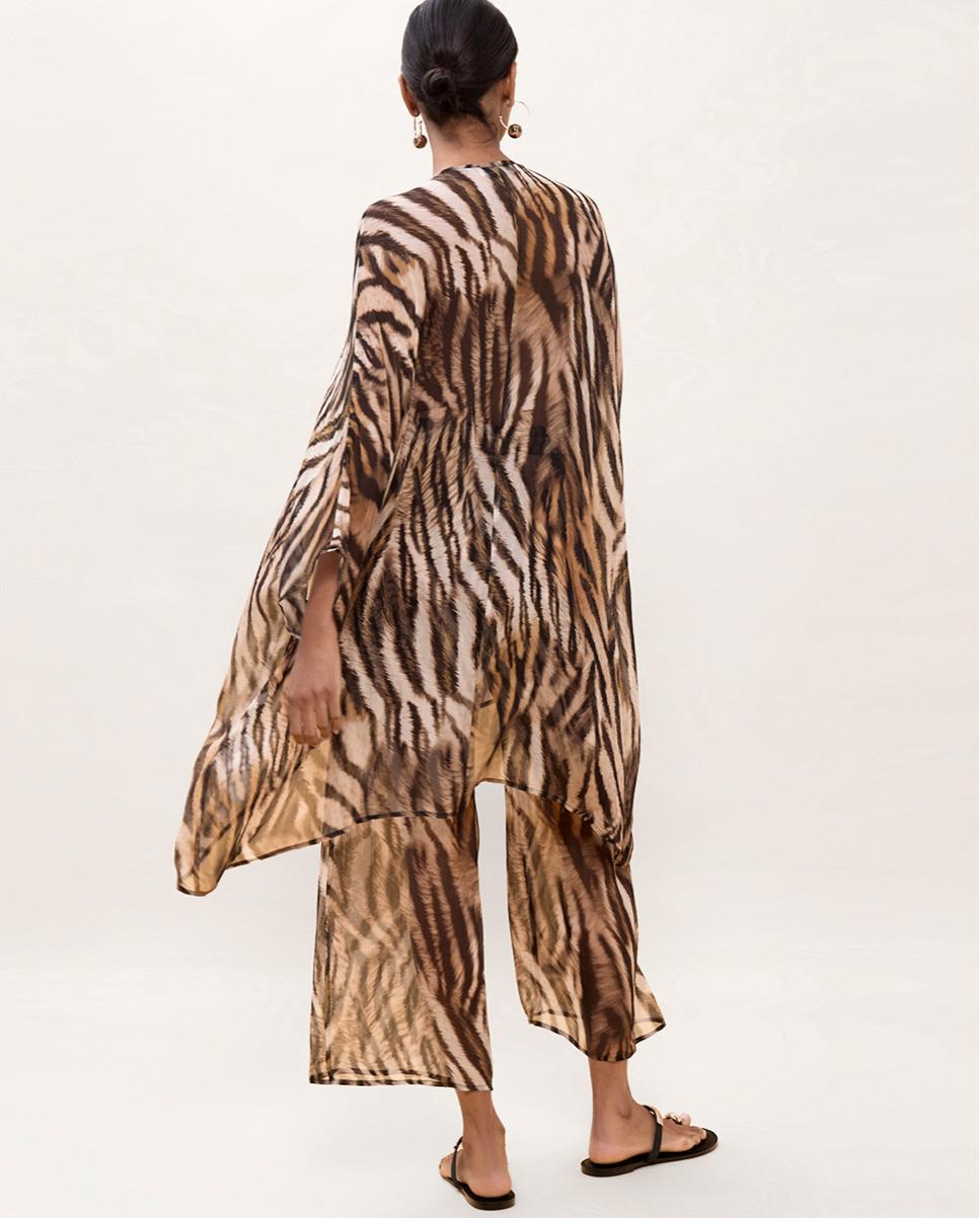 Camisa com Animal Print de Zebra Preto / Natural-4