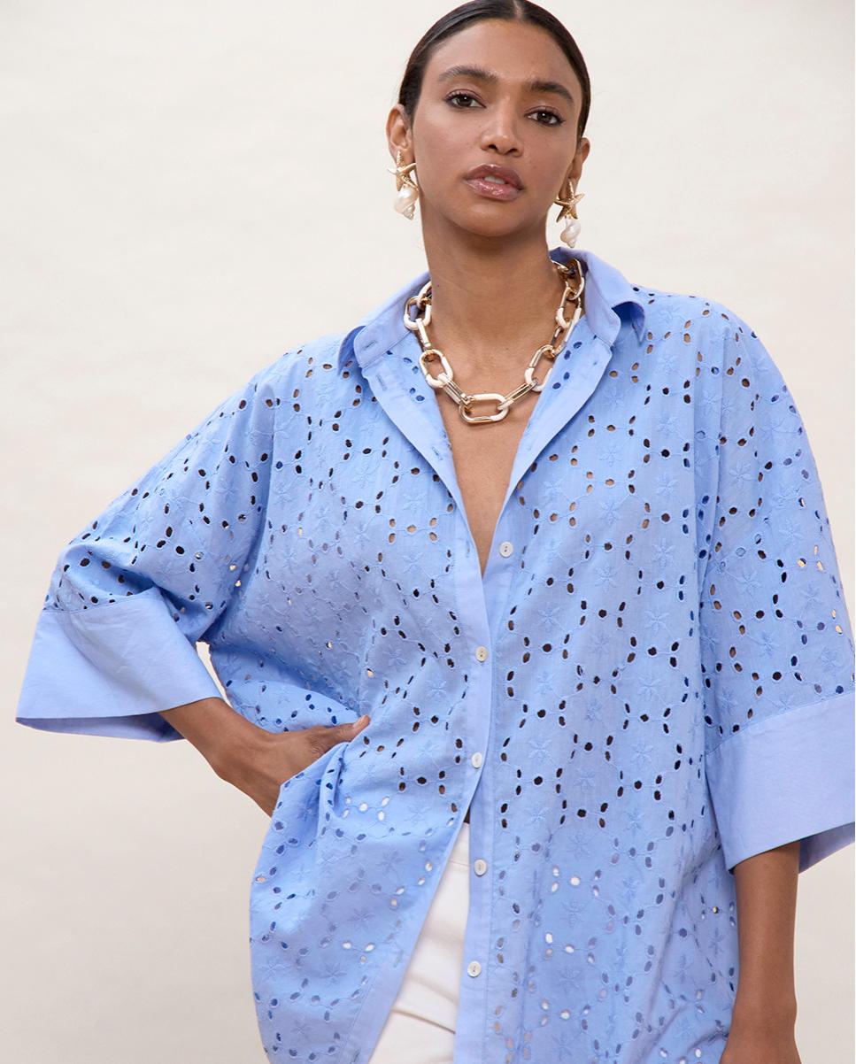 Camisa Oversize com Bordado Suíço Azul-2