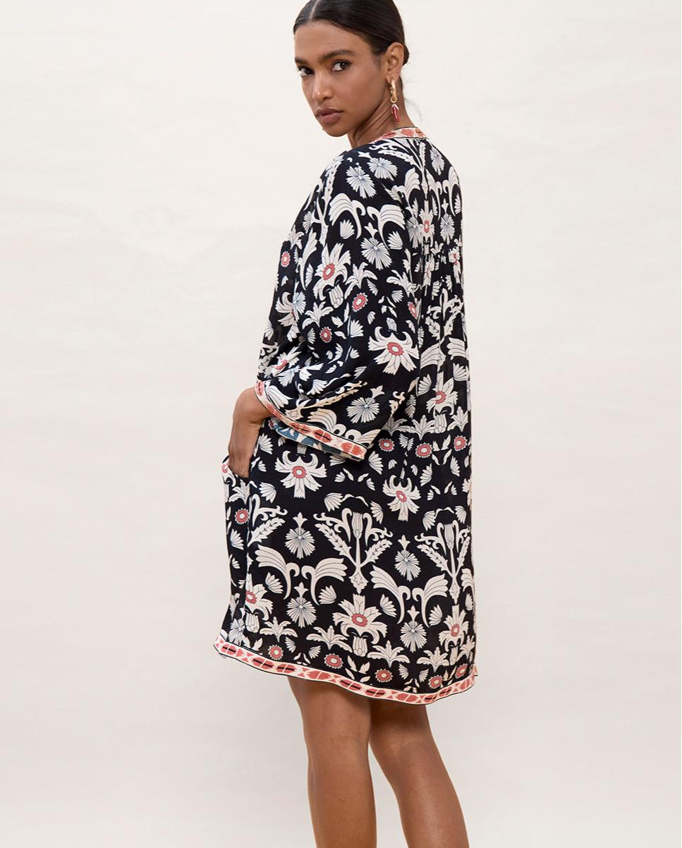 Vestido curto estampado Preto-3