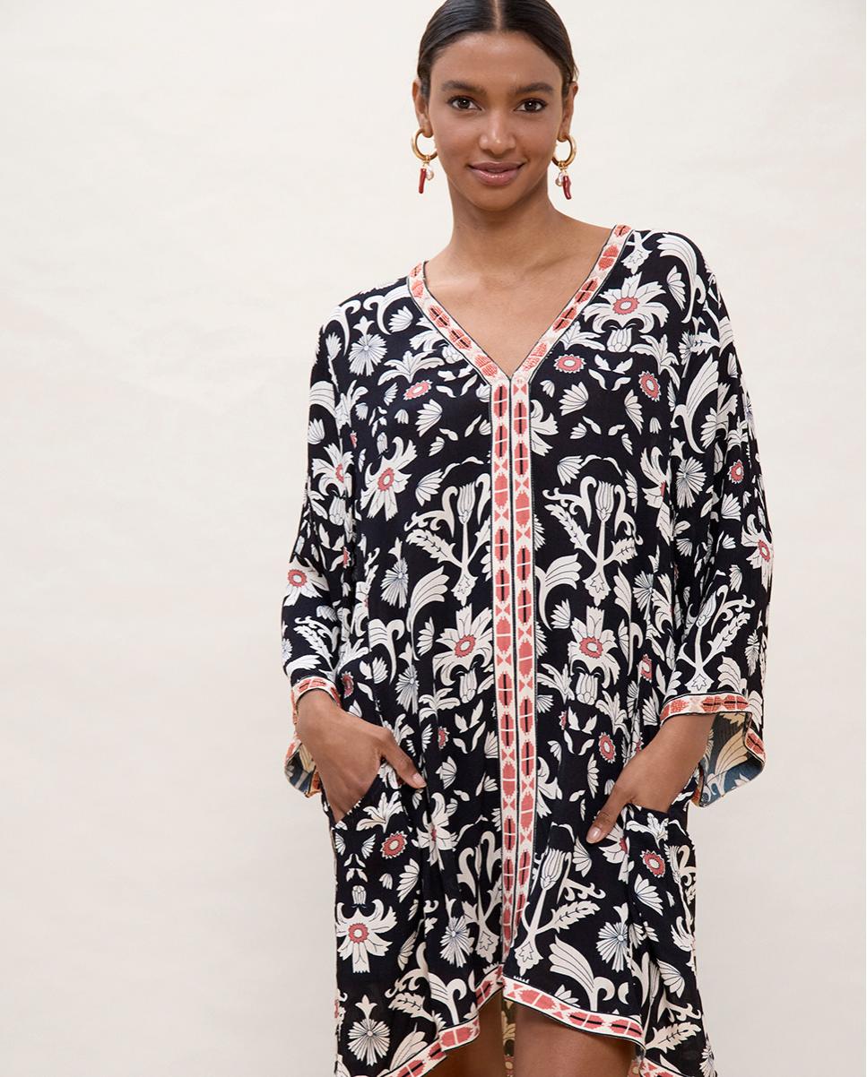 Vestido curto estampado Preto-4