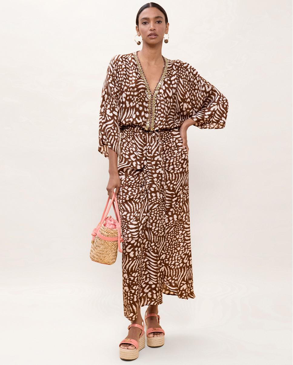Vestido Comprido Estampado com Mangas Largas Castanho / Branco gasto-6