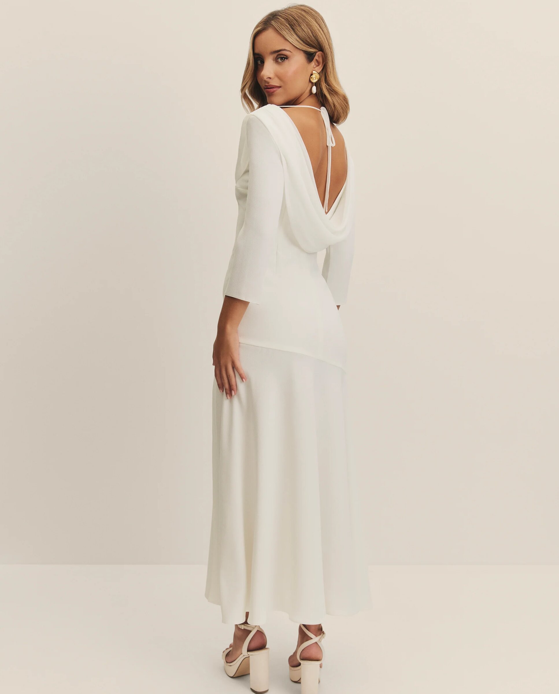 Vestido Midi de Noiva com Decote Drapeado em Gase Branco-5
