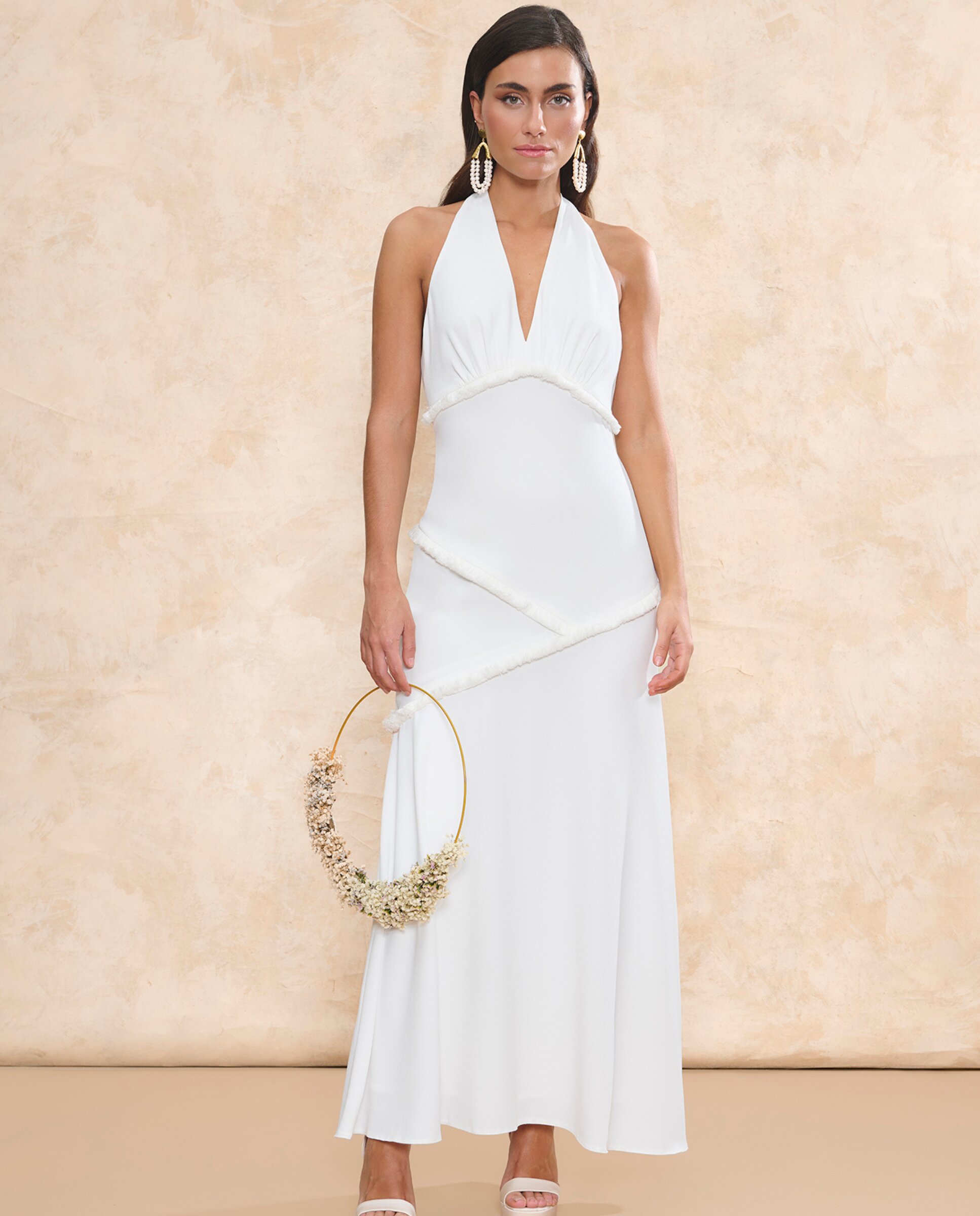 Vestido Midi de Noiva com Nó na Gola e Caimento Fluído Branco-3