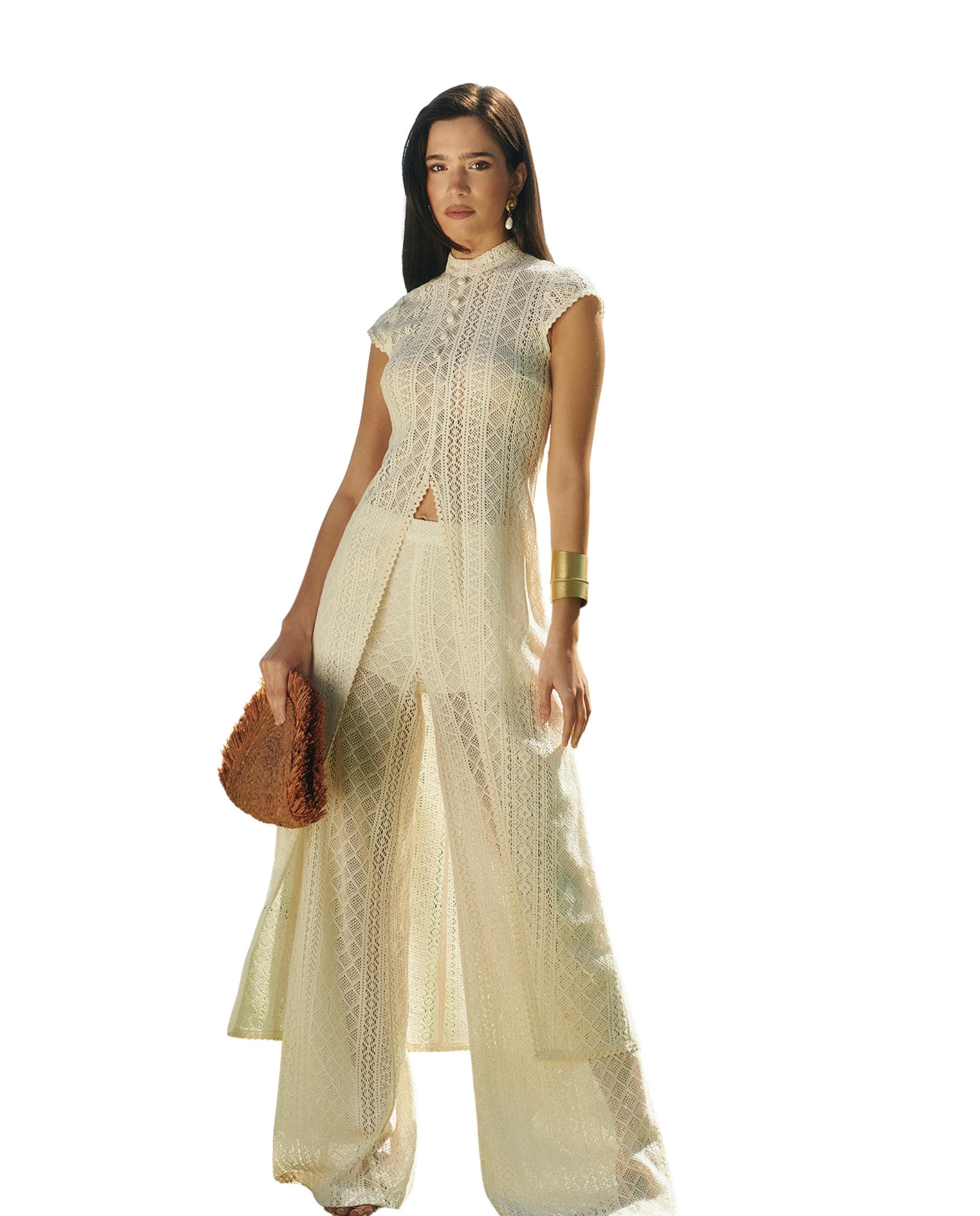 Imagem 0 de Top de mujer largo en punto calado