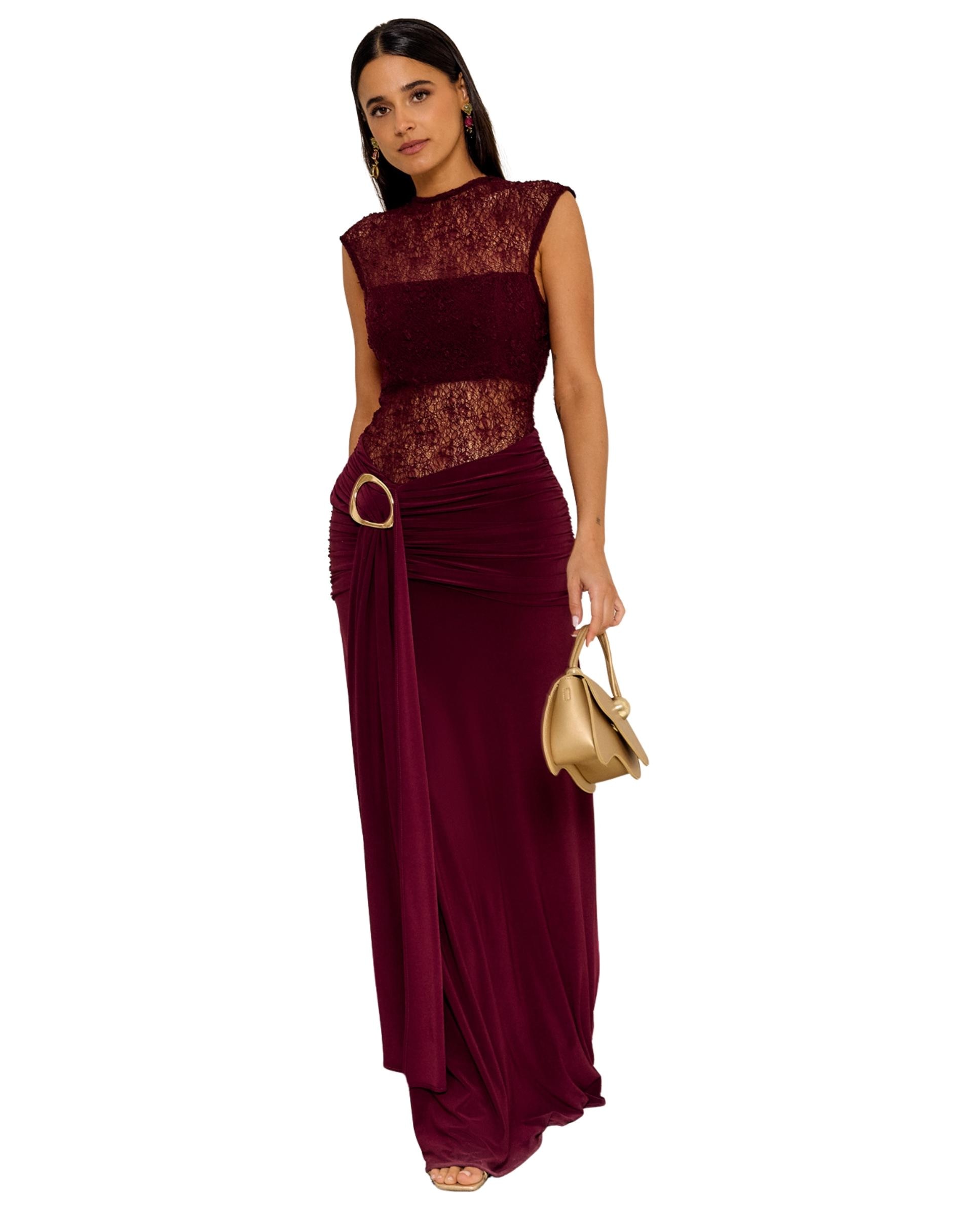 Imagem 0 de Vestidos Compridos de Malha Elástica com Detalhes de Renda