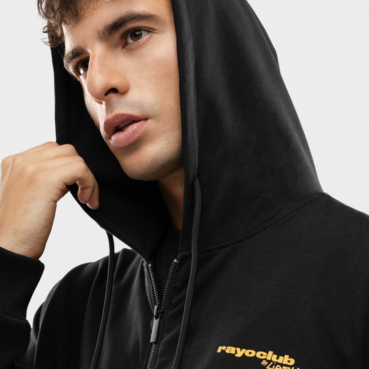 Sweatshirt com Capuz e Fecho Zip Unissexo Rayo Club Rc Split Black Siroko Preto-5