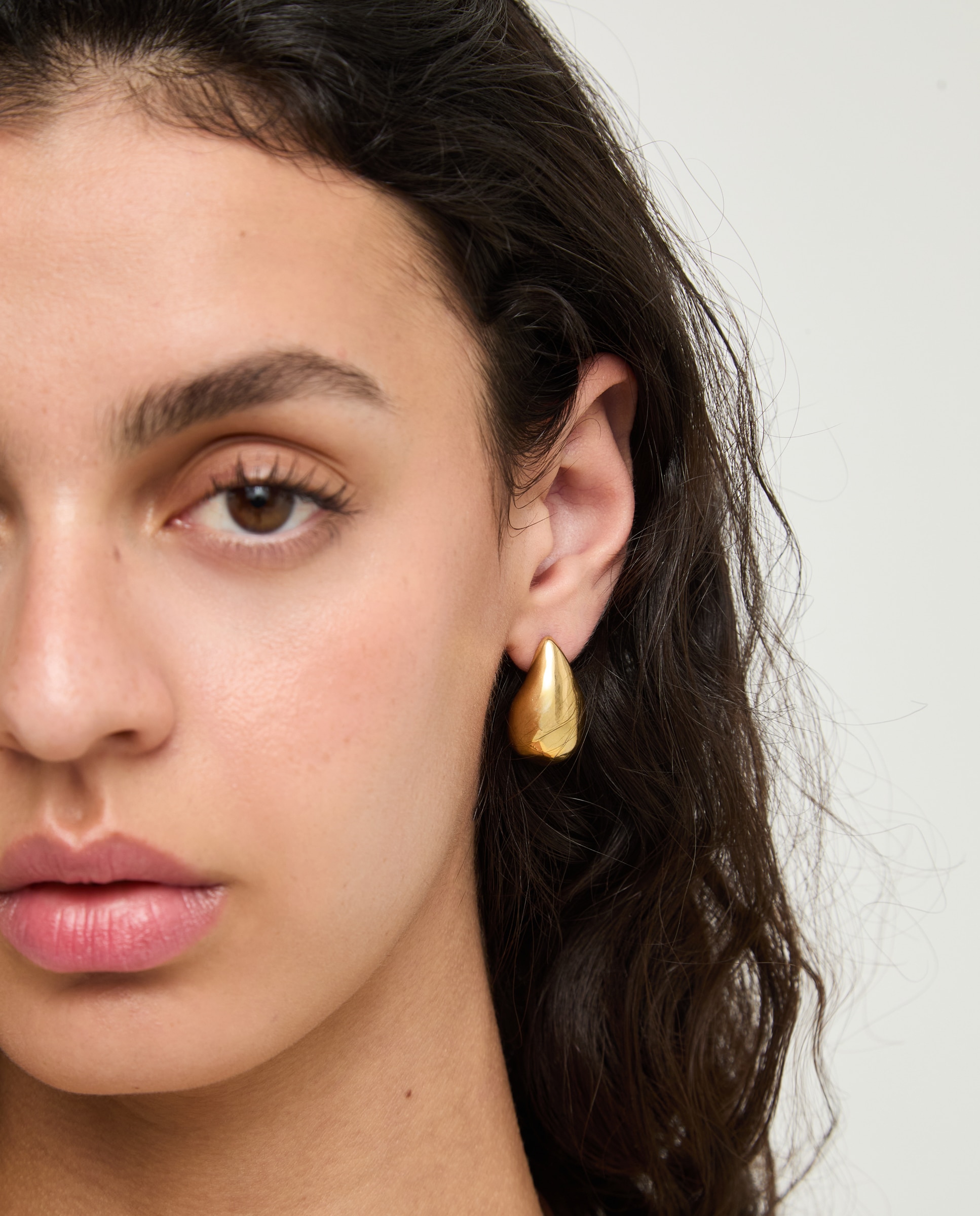 Brincos Banhados a Ouro 18k em Forma de Gota Ouro-4