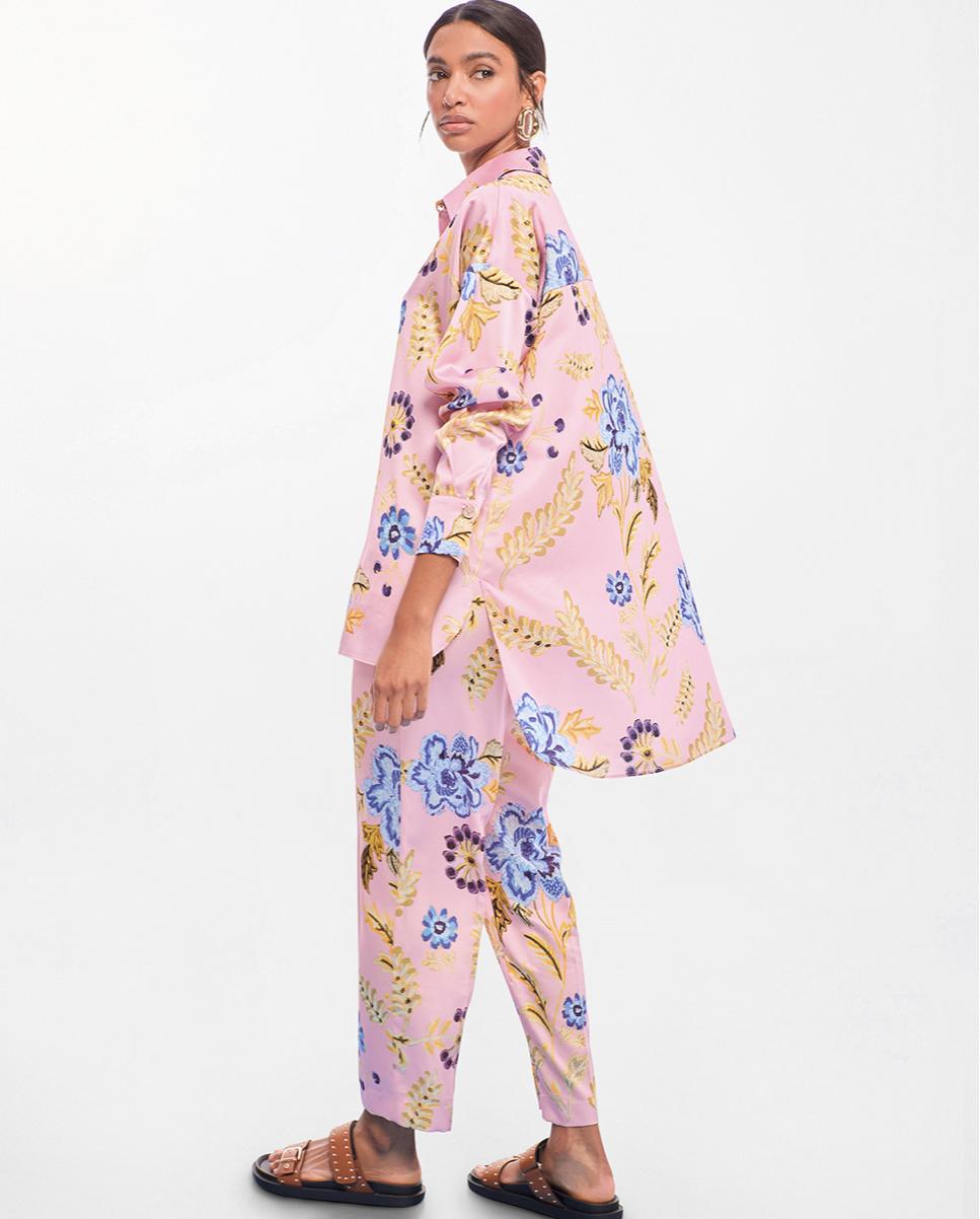Camisa Oversize em Tecido Acetinado com Print de Flores Rosa-claro-3