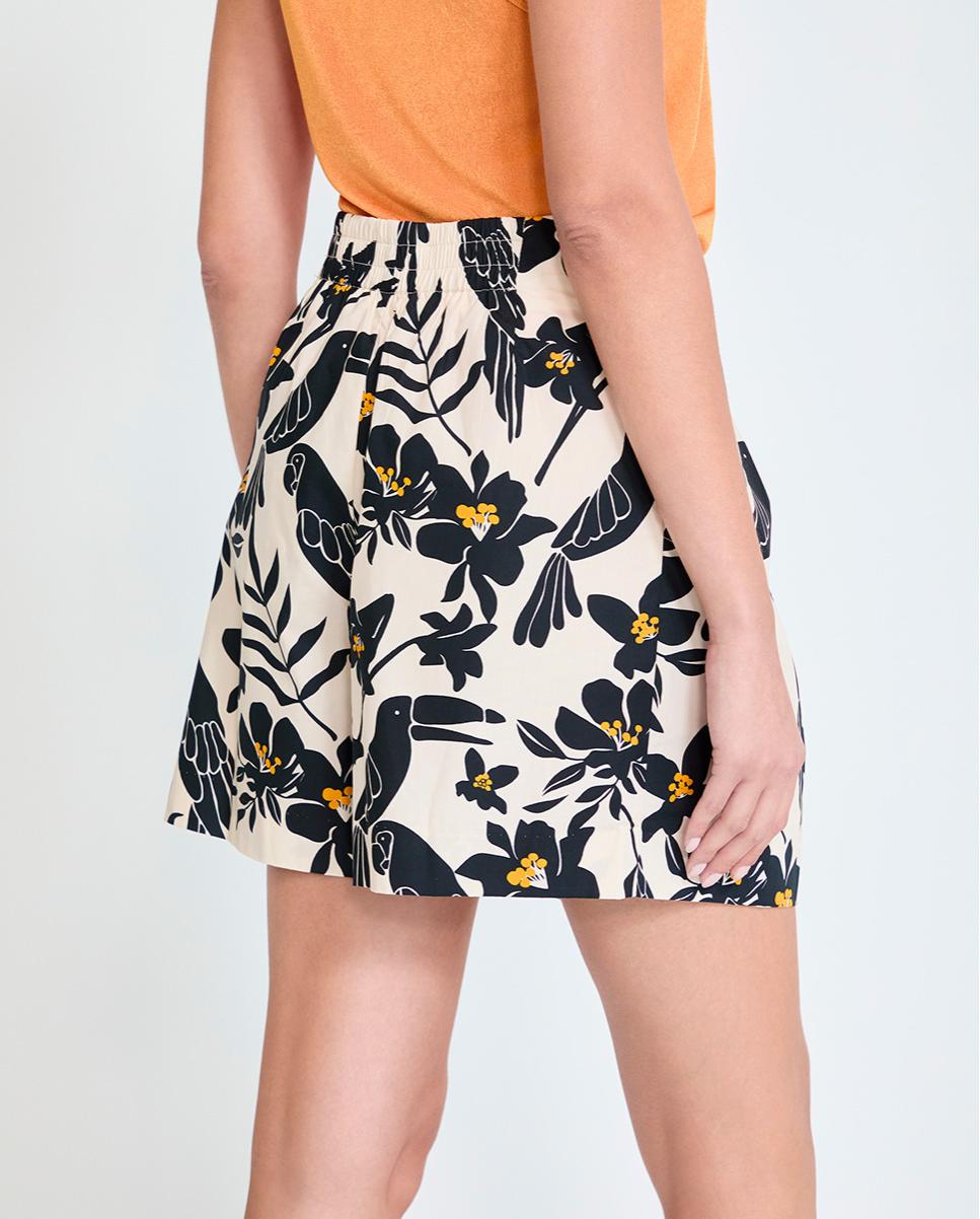 Bermudas em Popelina com Estampado Preto / Branco-5