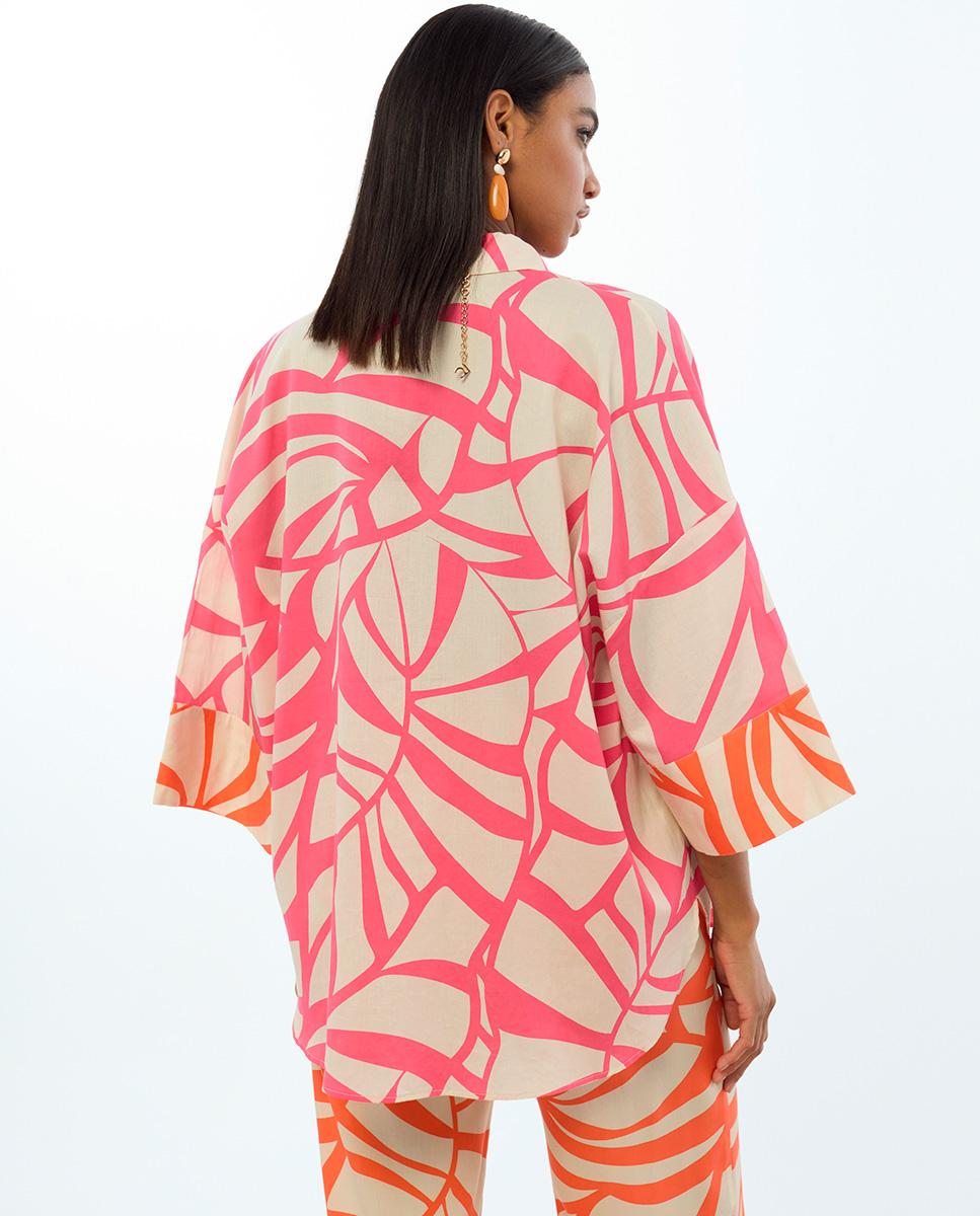 Camisa com Print de Folhas com Manga Caída Rosa-3